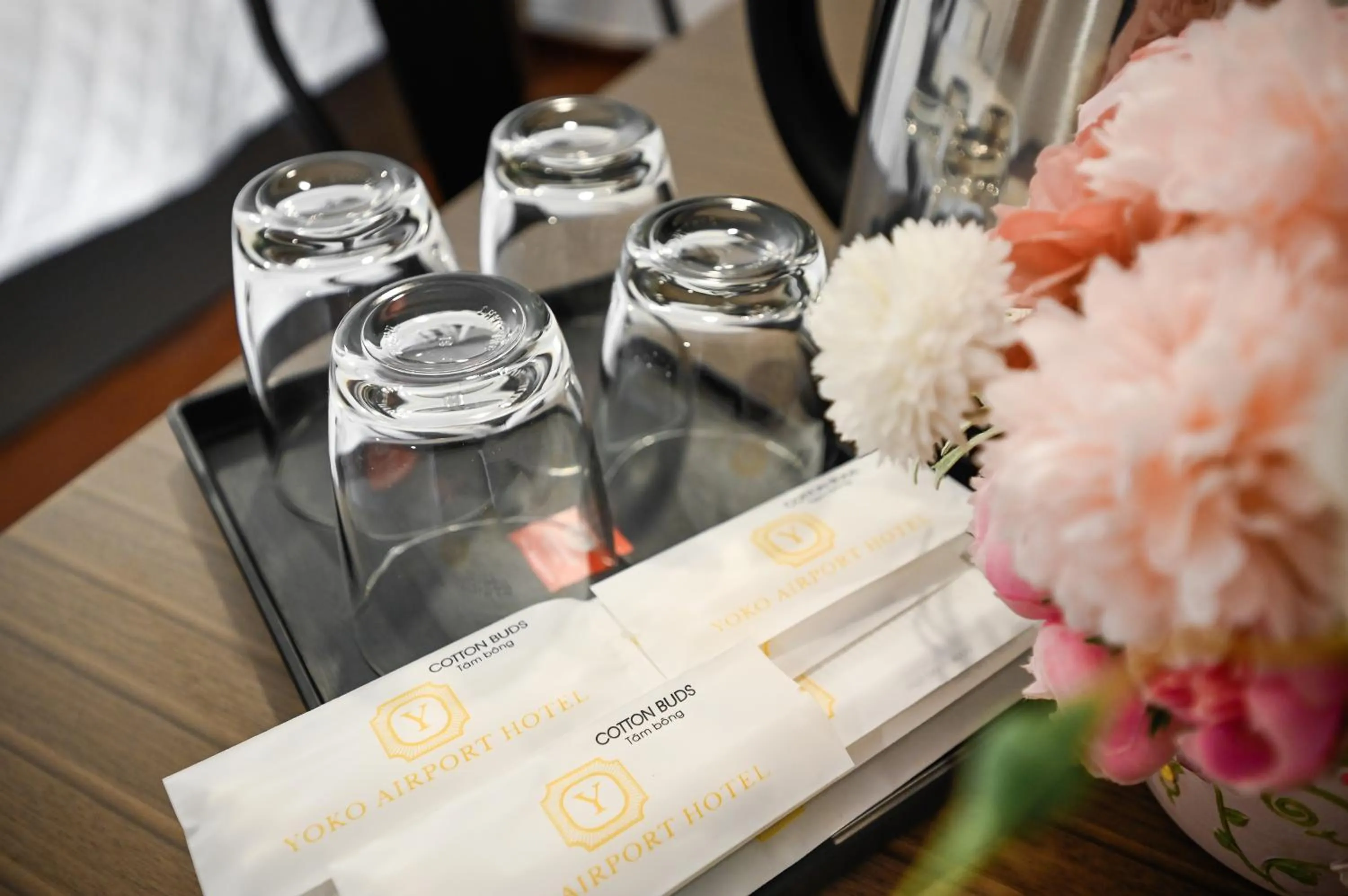 Food and drinks in YoKo Airport Saigon Hotel