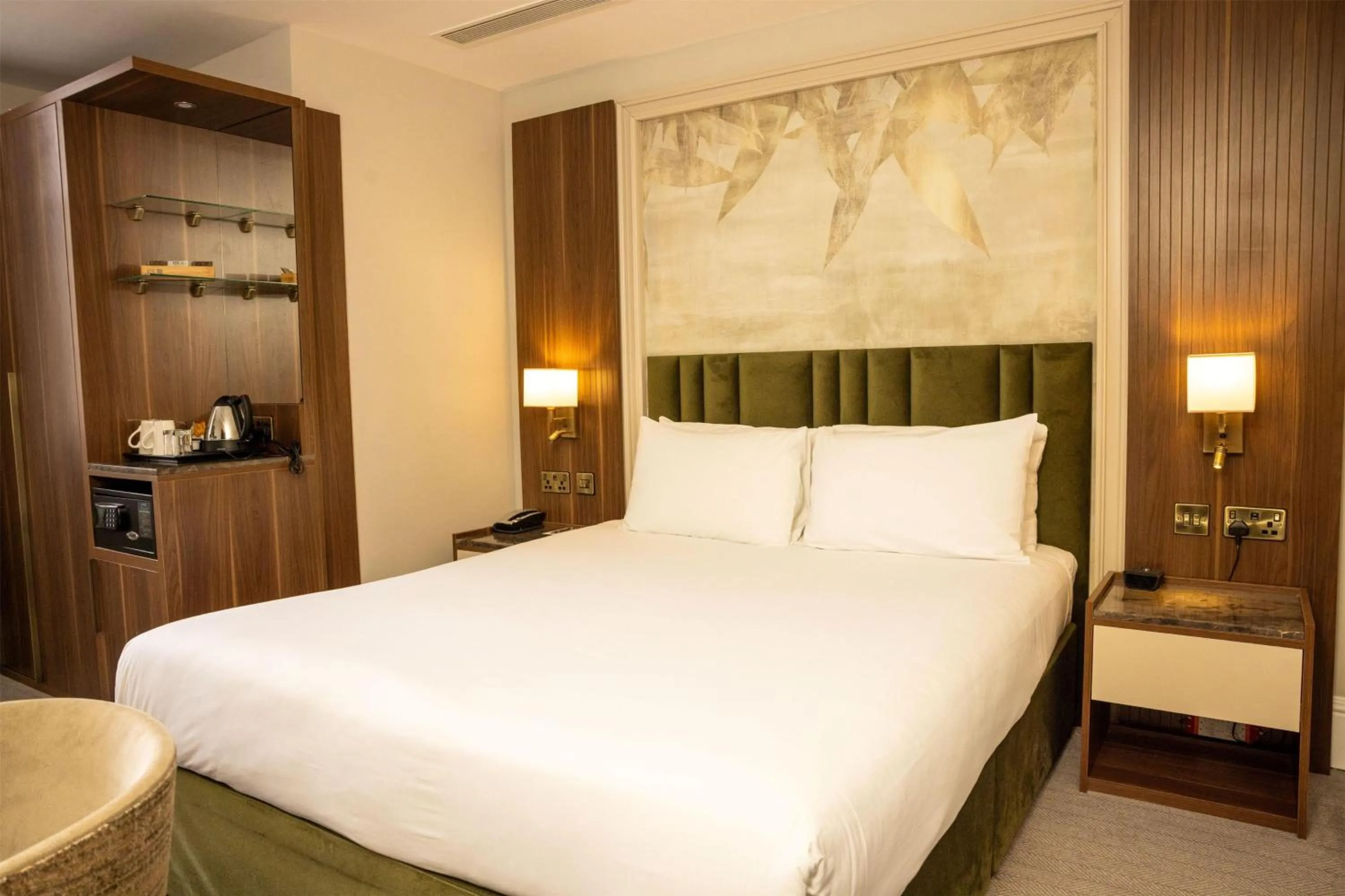 Bed in Dover Marina Hotel & Spa, Tapestry Collection by Hilton