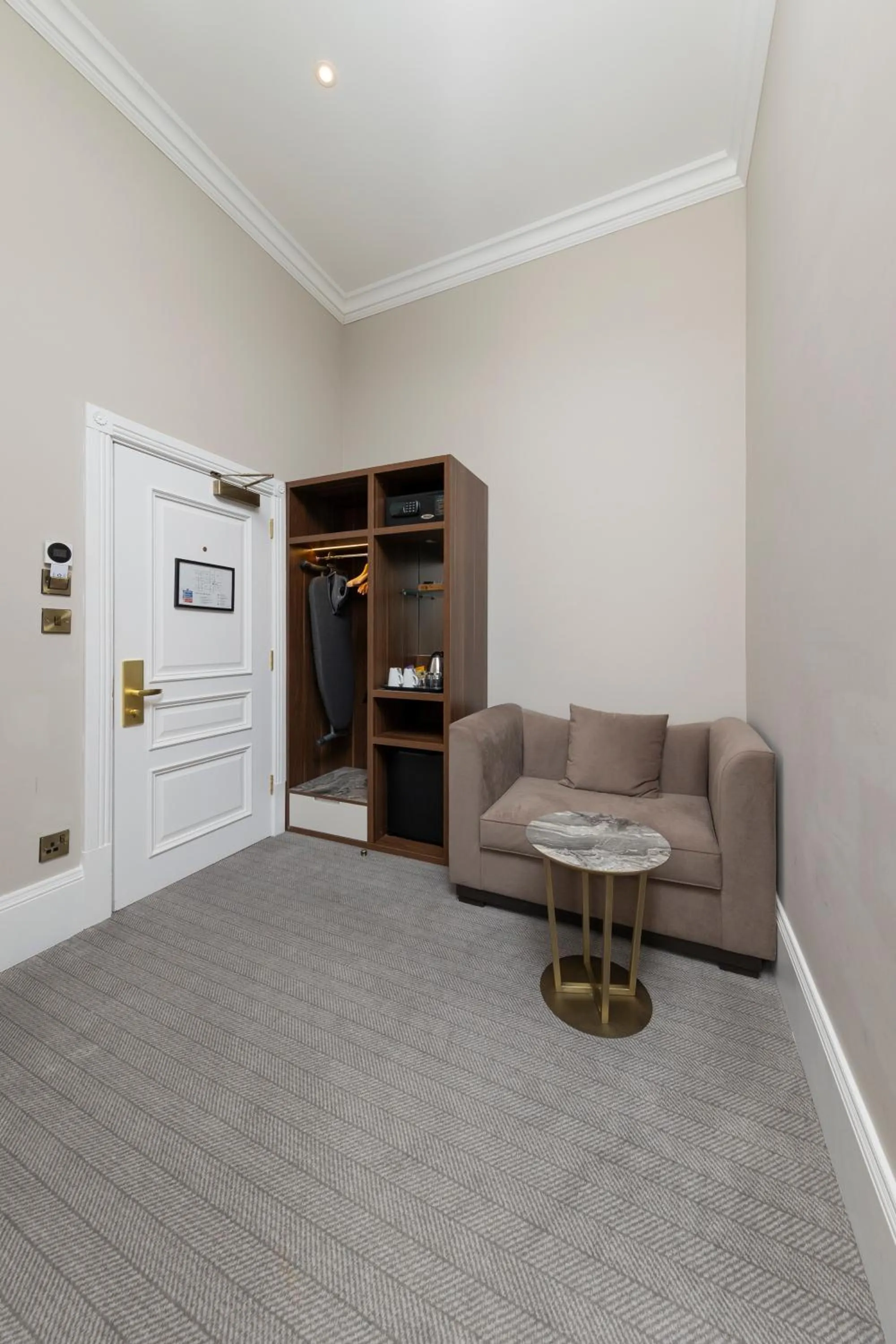 Seating area in Best Western Premier Dover Marina Hotel & Spa