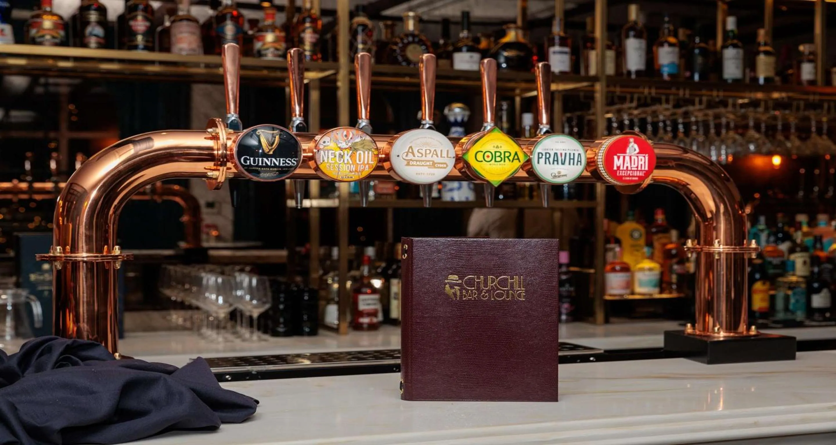 Lounge or bar in Best Western Premier Dover Marina Hotel & Spa