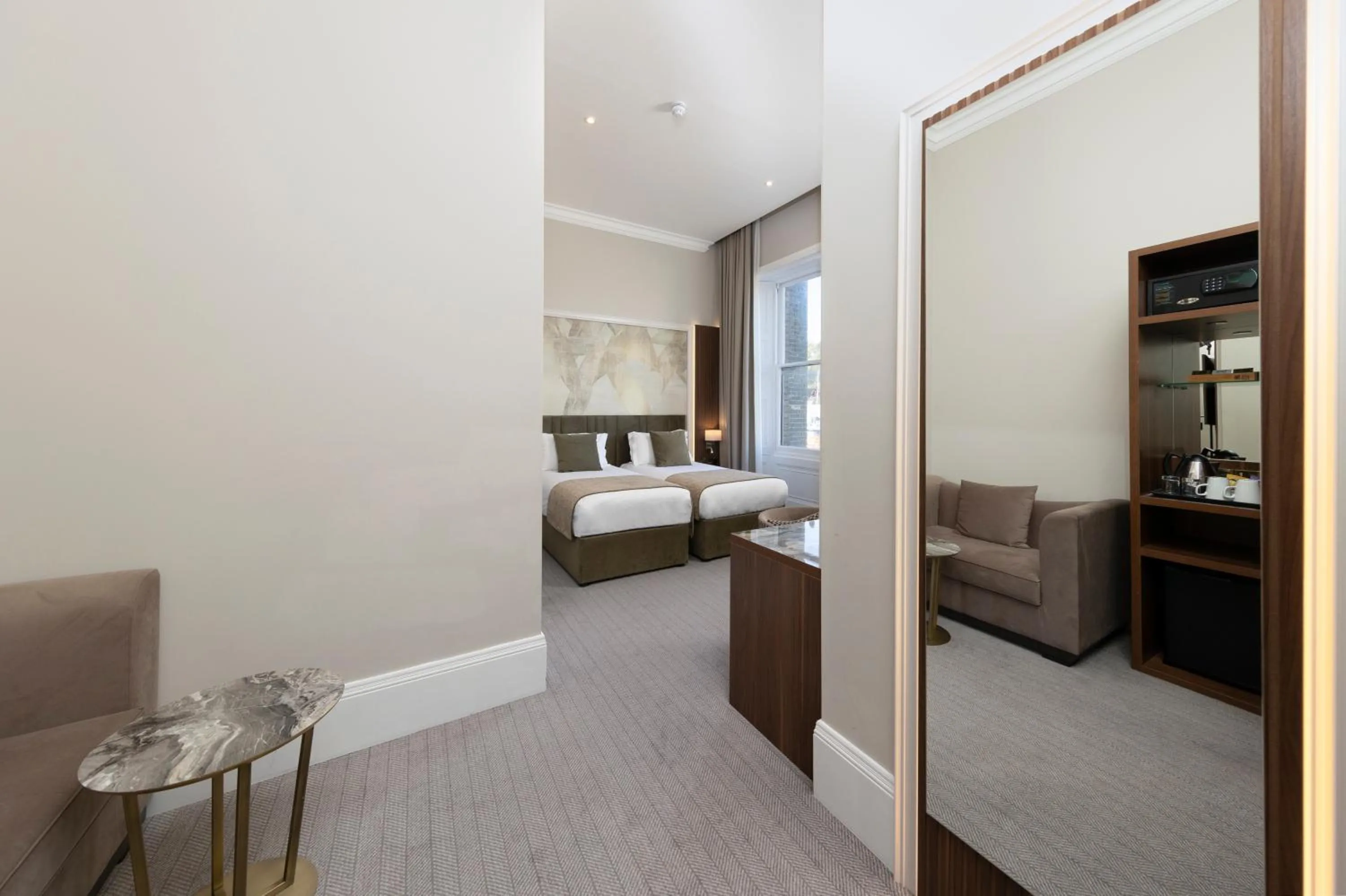 Bedroom, Bed in Best Western Premier Dover Marina Hotel & Spa