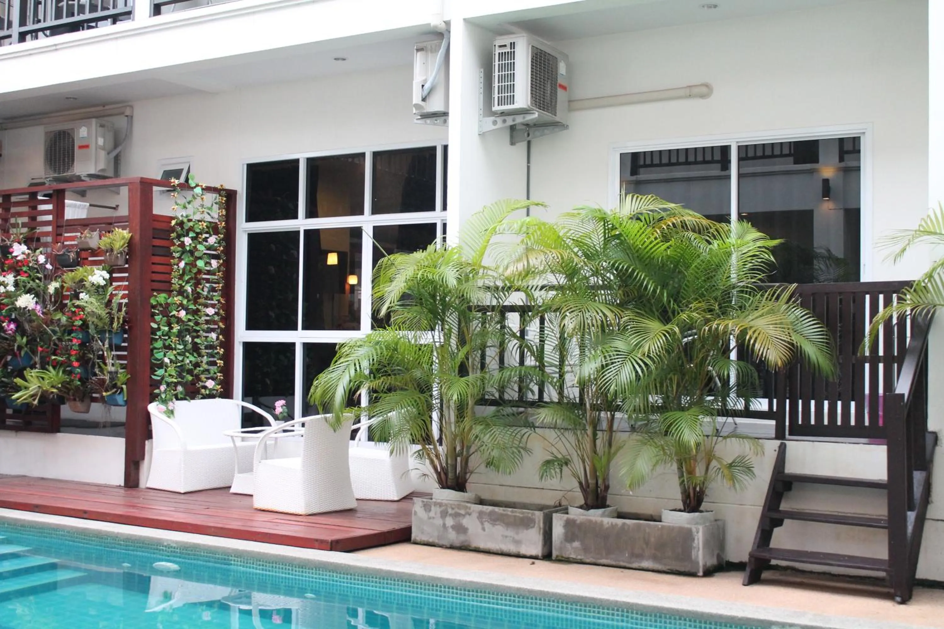 Patio in Huen Chan Thip