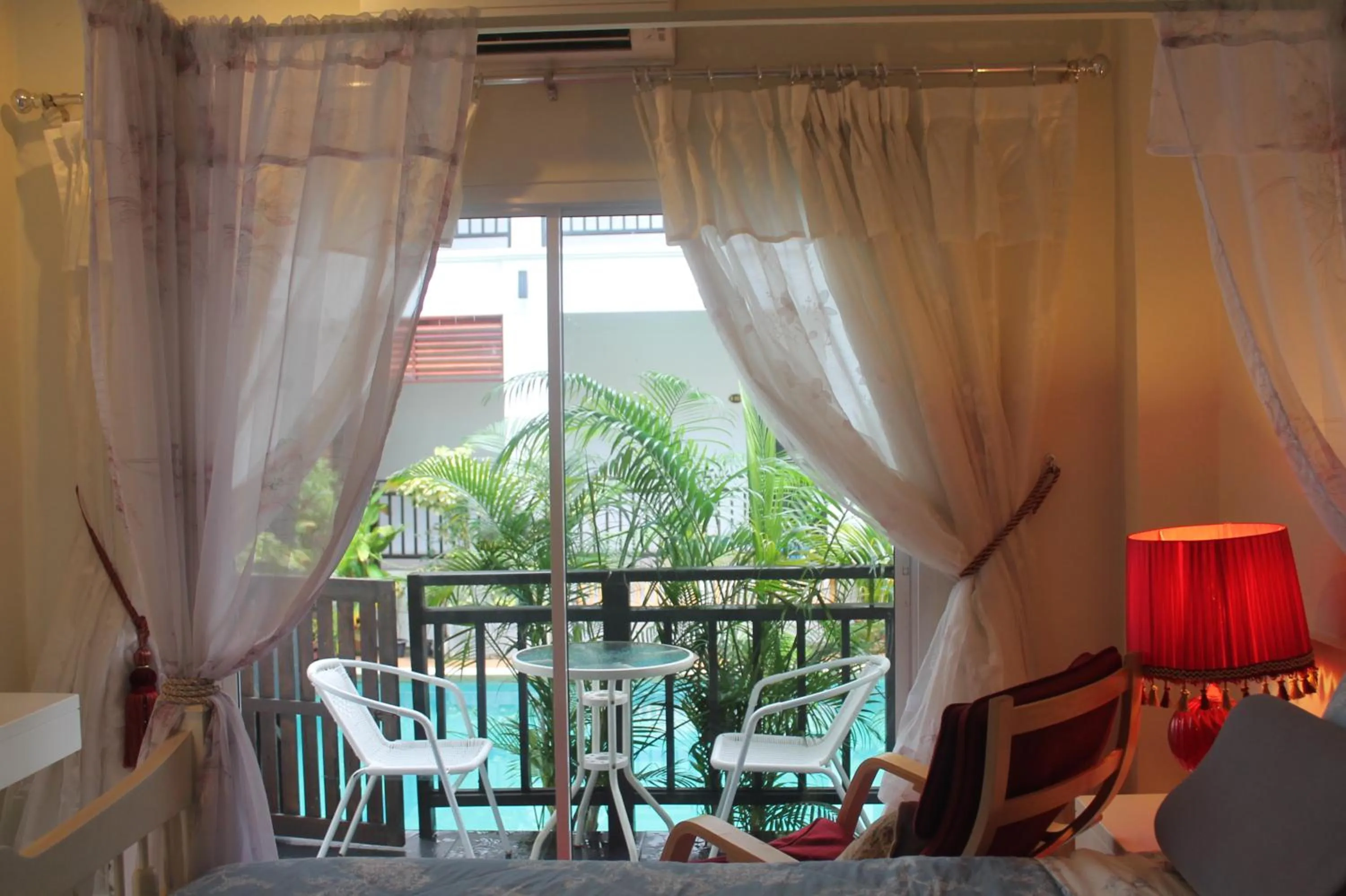 Decorative detail in Huen Chan Thip