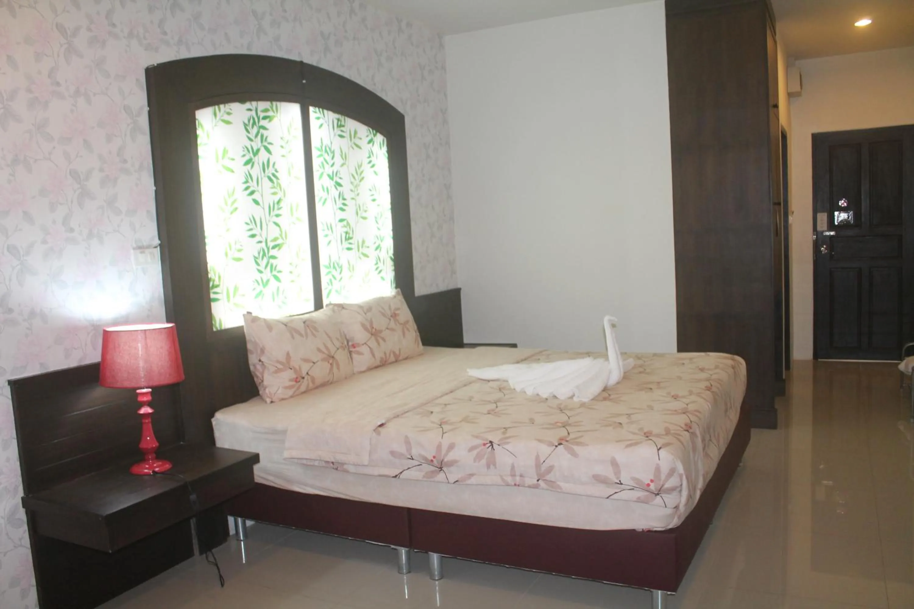 Bed in Huen Chan Thip