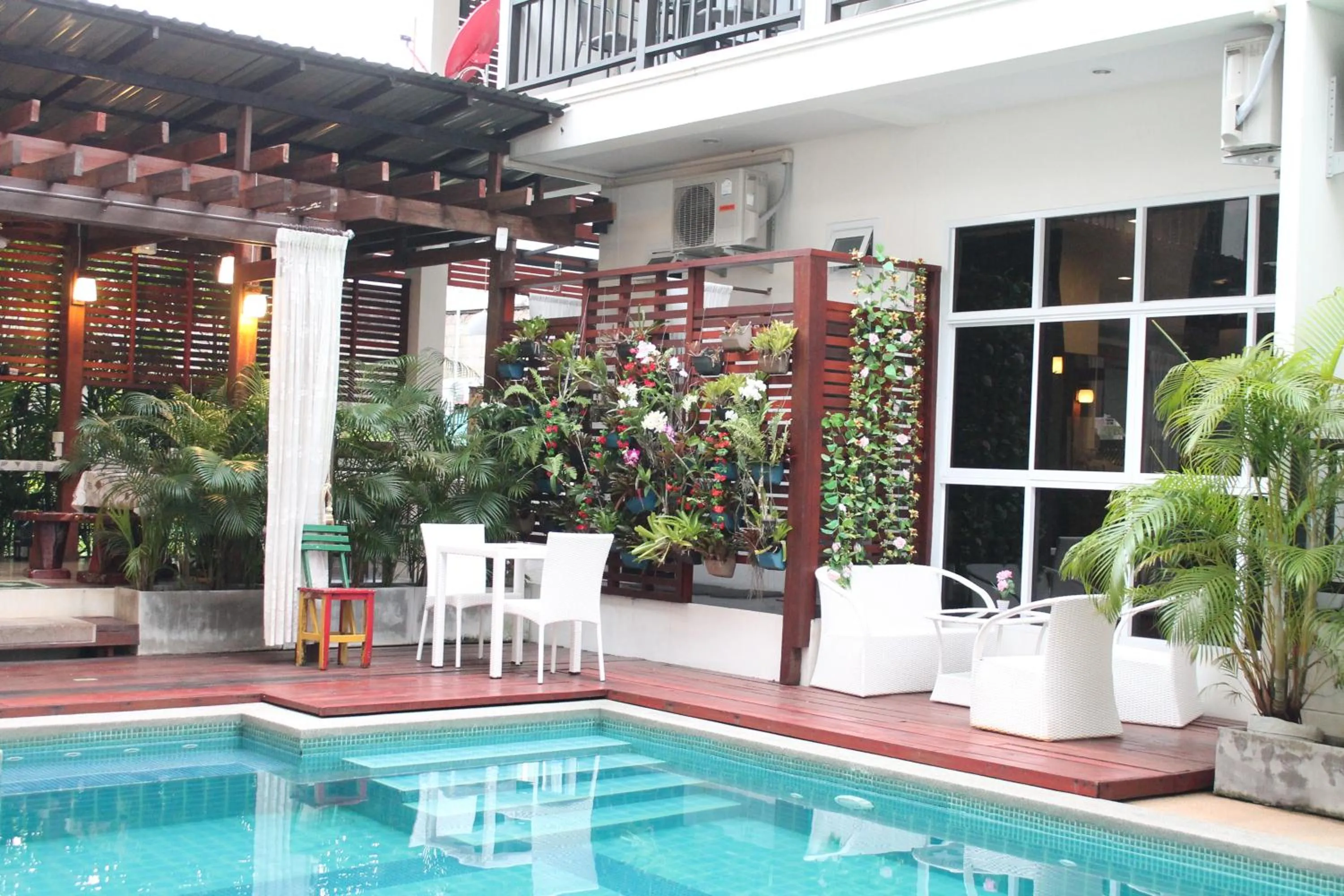 Patio in Huen Chan Thip