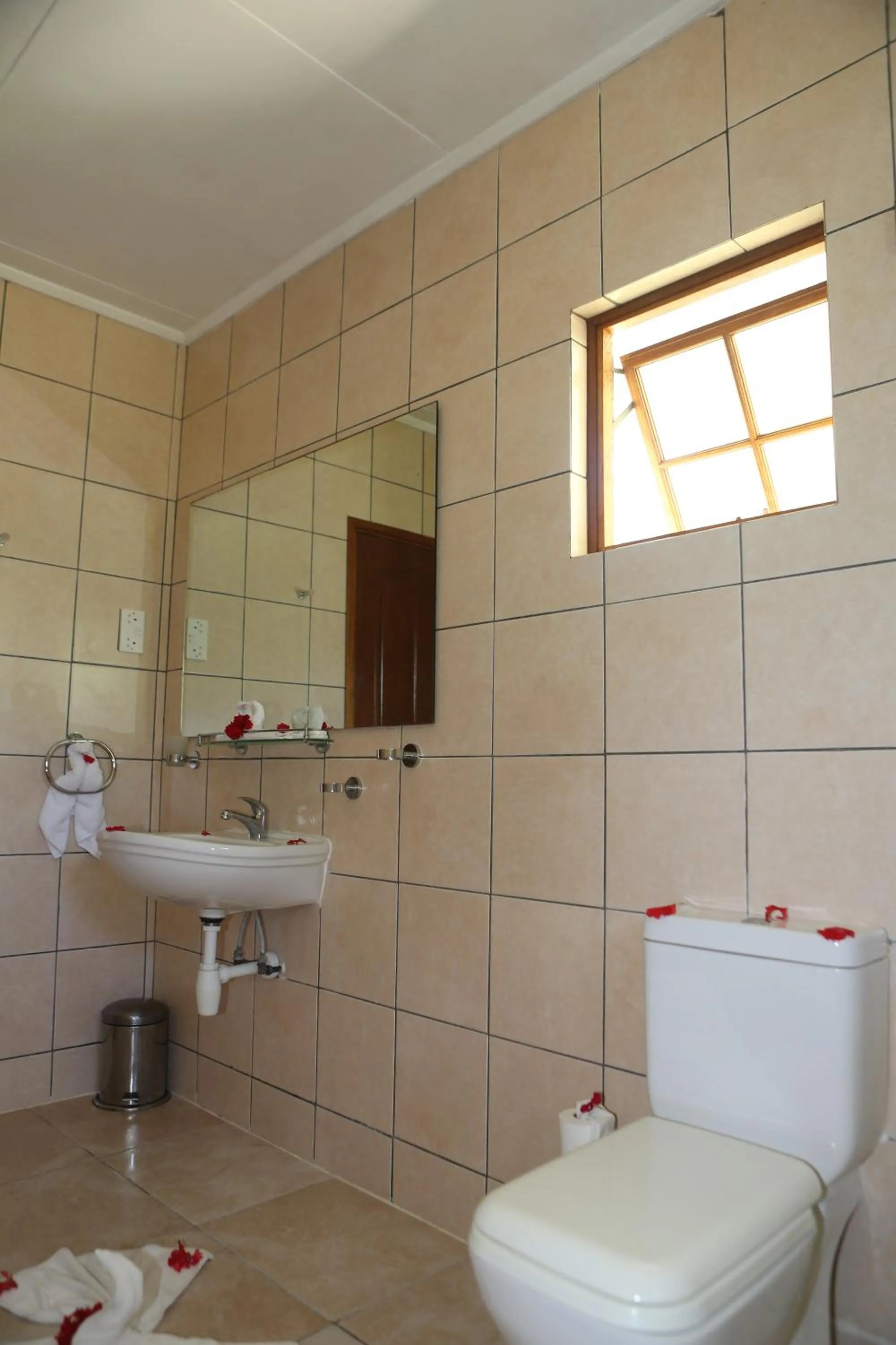 Le Surmer Self Catering Chalets