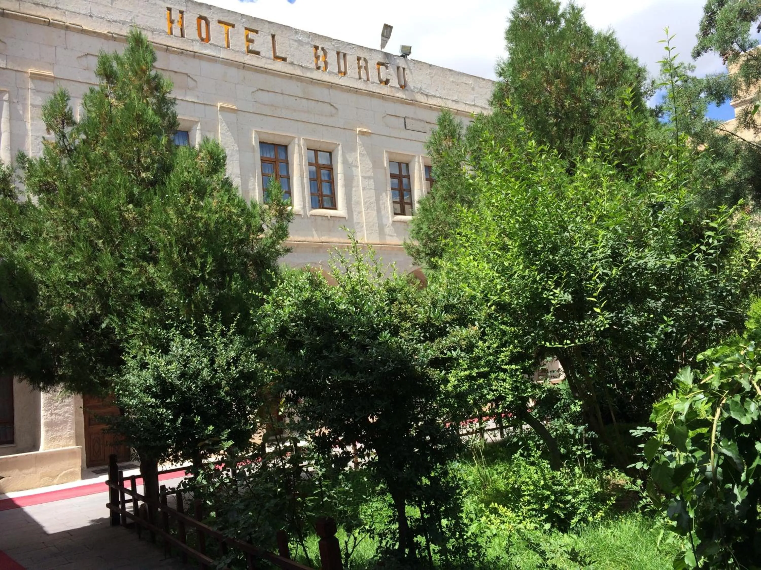 Garden in Burcu Kaya Hotel