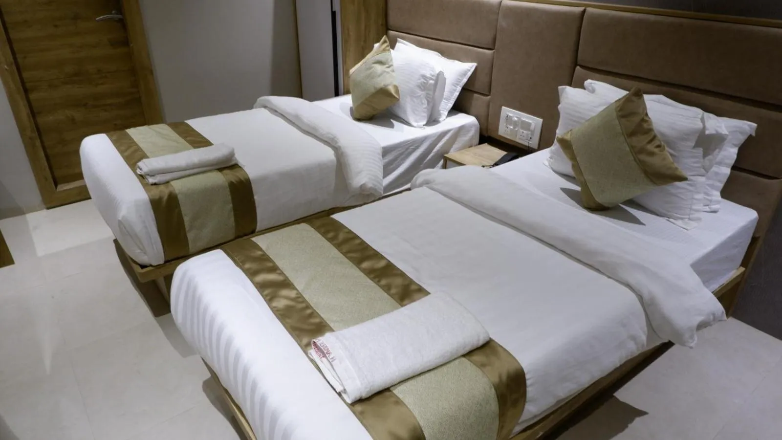 Bed in HOTEL AMBER PARAMOUNT