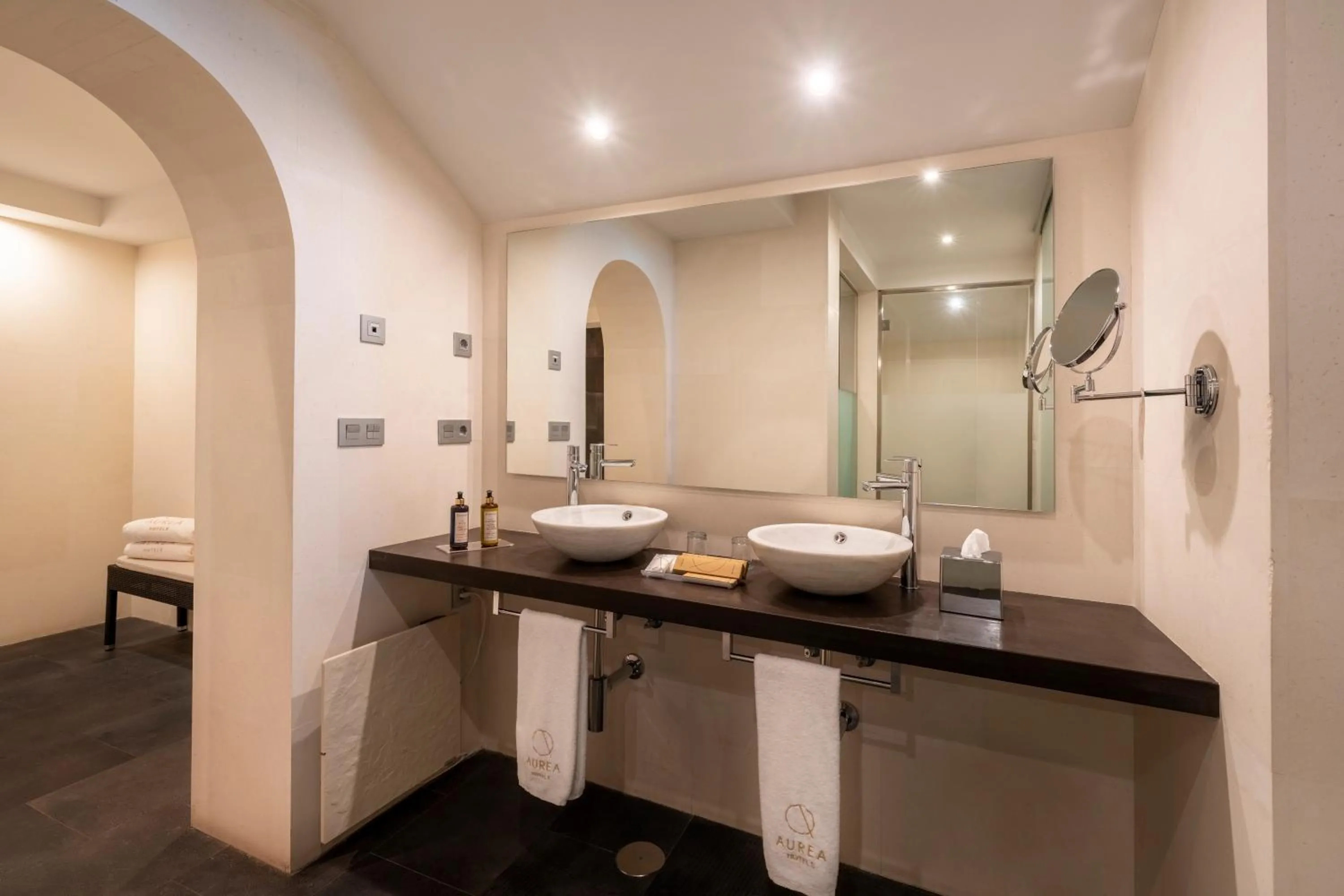 Bathroom in Áurea Convento Capuchinos by Eurostars Hotel Company
