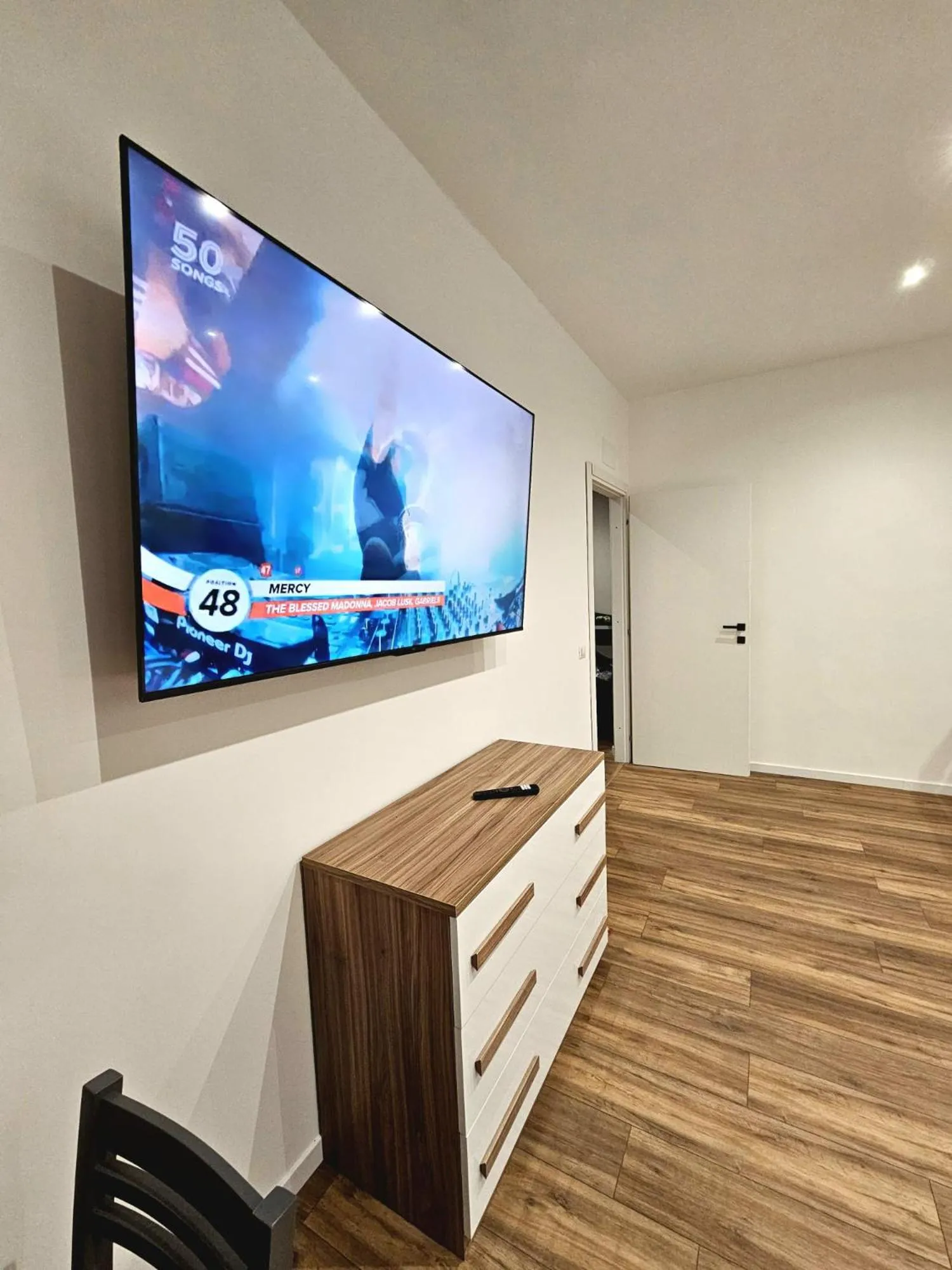 TV and multimedia in Ricettiva Cipro San Pietro e Musei Vaticani