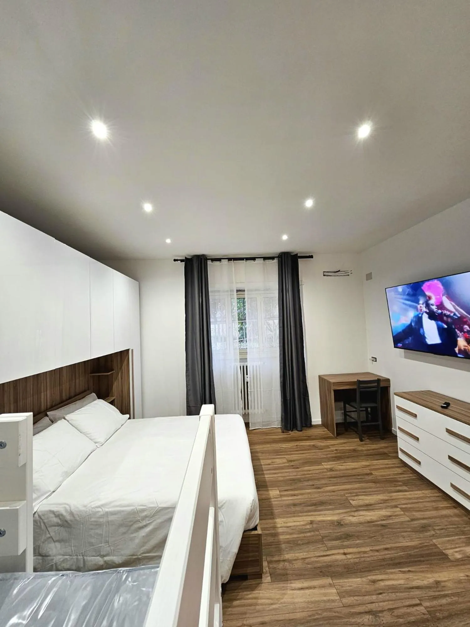 Bedroom, Bed in Ricettiva Cipro San Pietro e Musei Vaticani