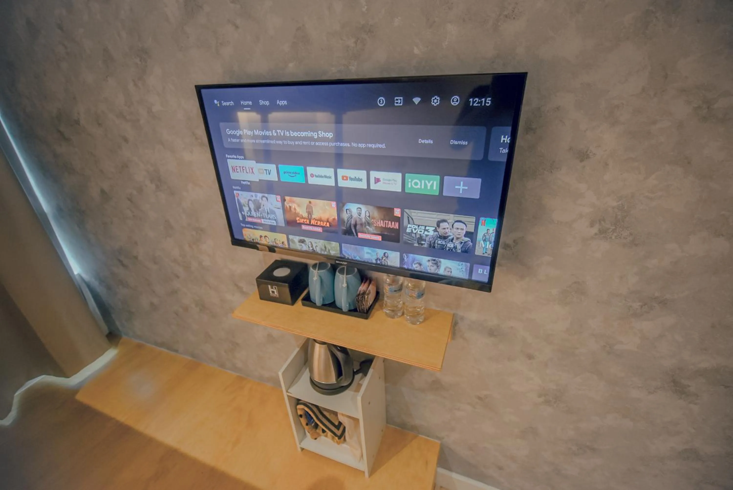 TV and multimedia in Double H Boutique Hotel