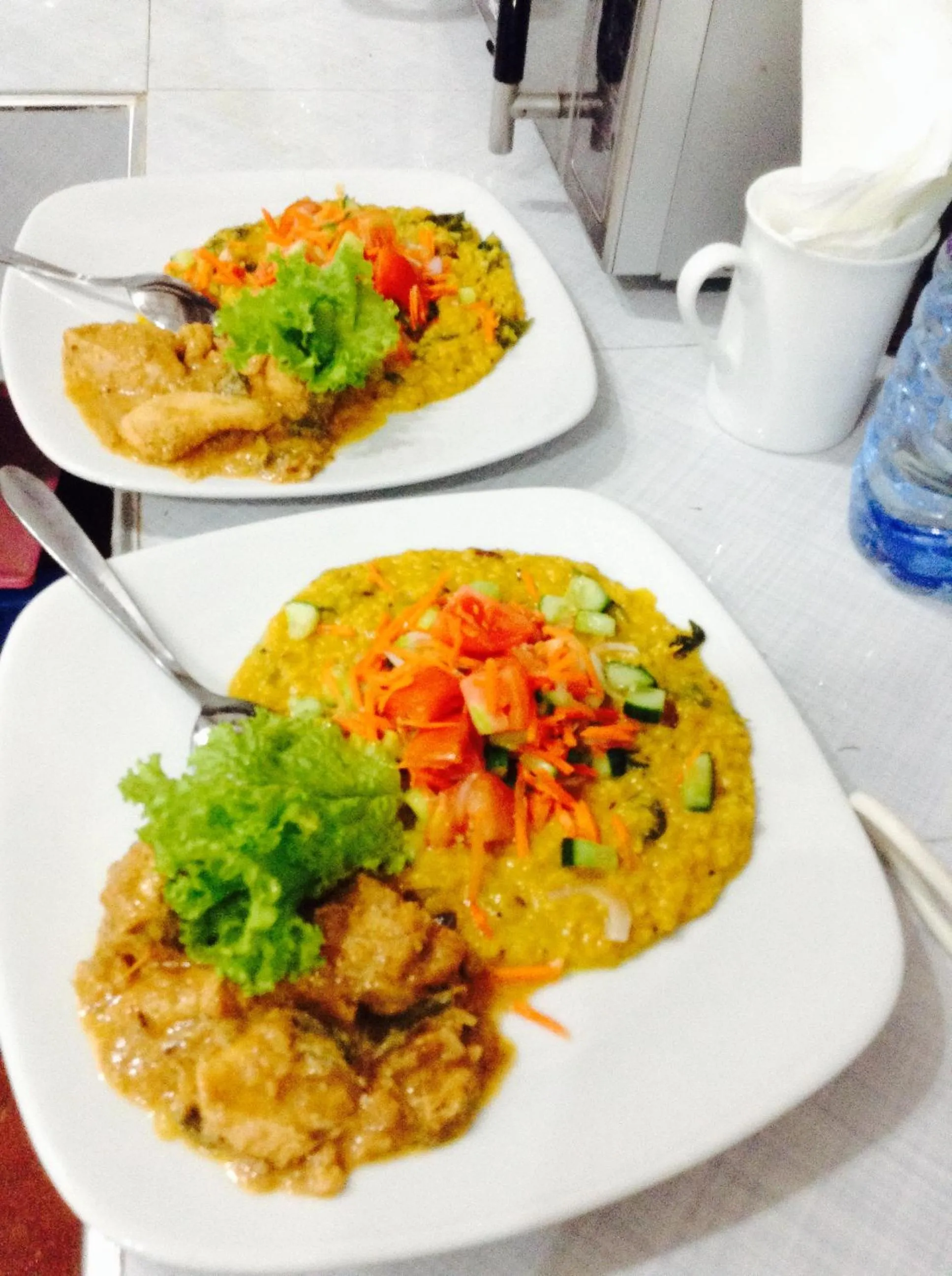 Food and drinks in SURF & SAND Hotel Arugambay