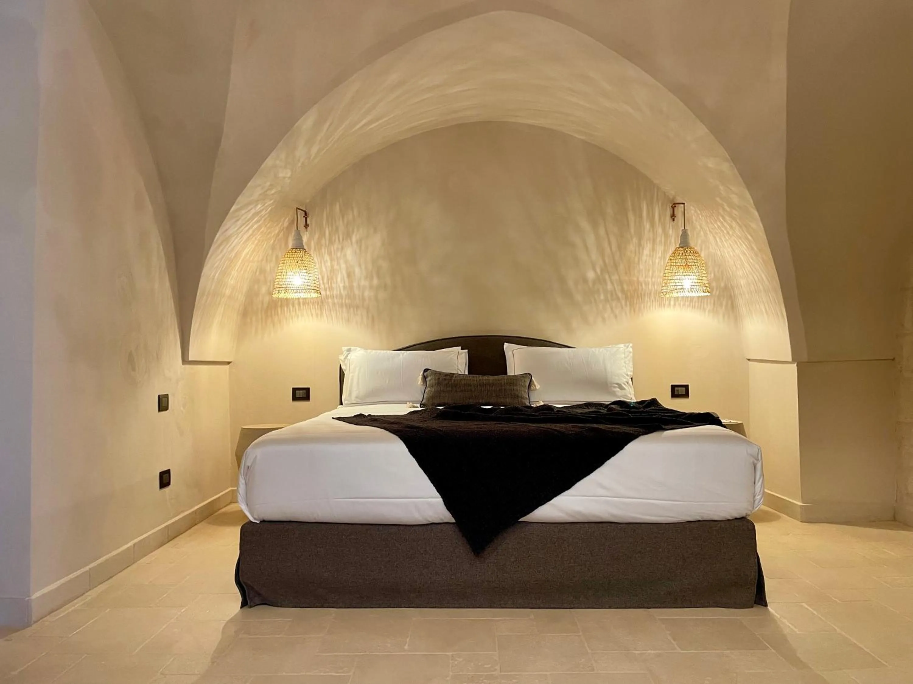 Suite with Hot Tub in Masseria Donna Menga - The Leading Hotels of the World