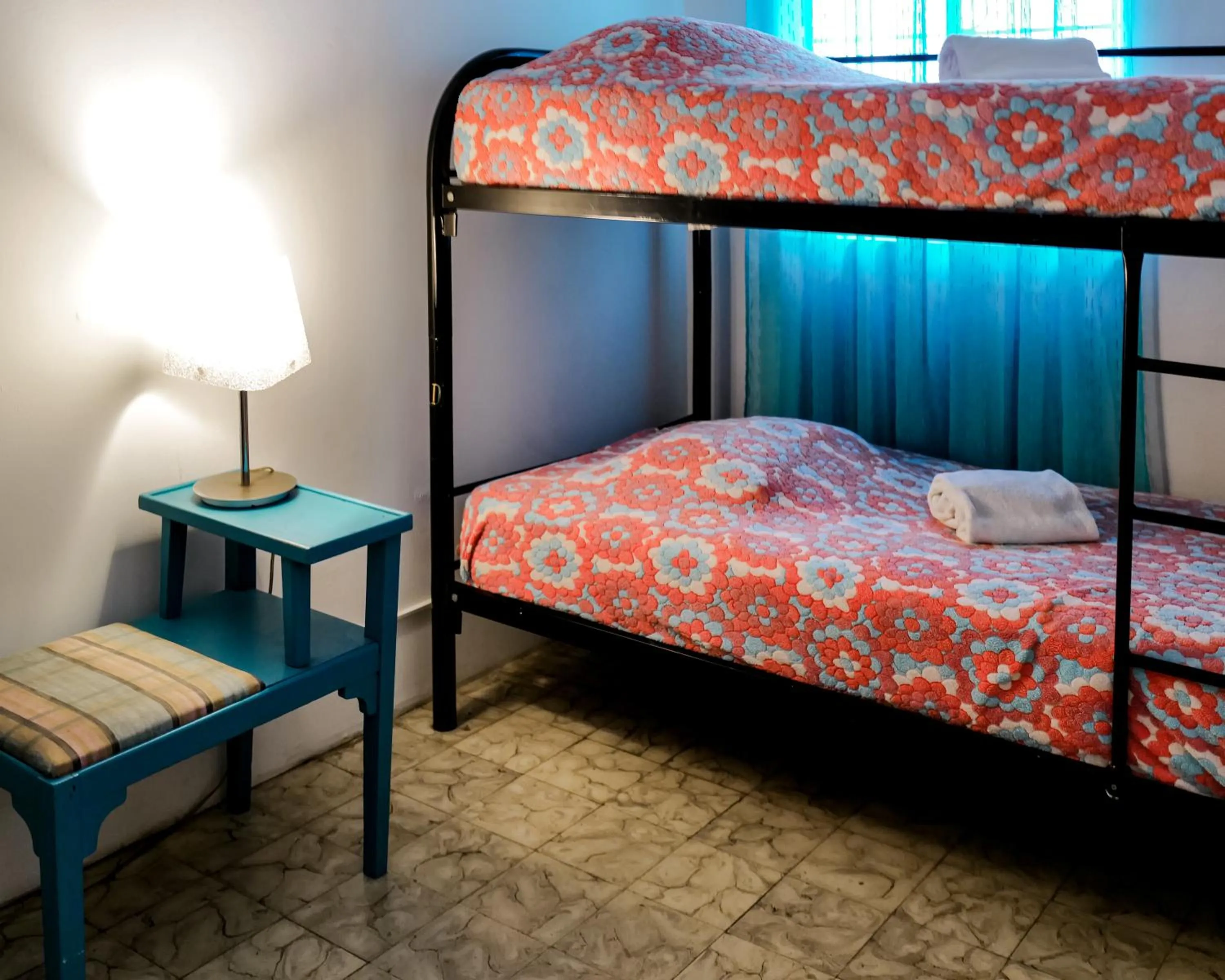 Twin Room with Shared Bathroom in Hostel Posada 1914