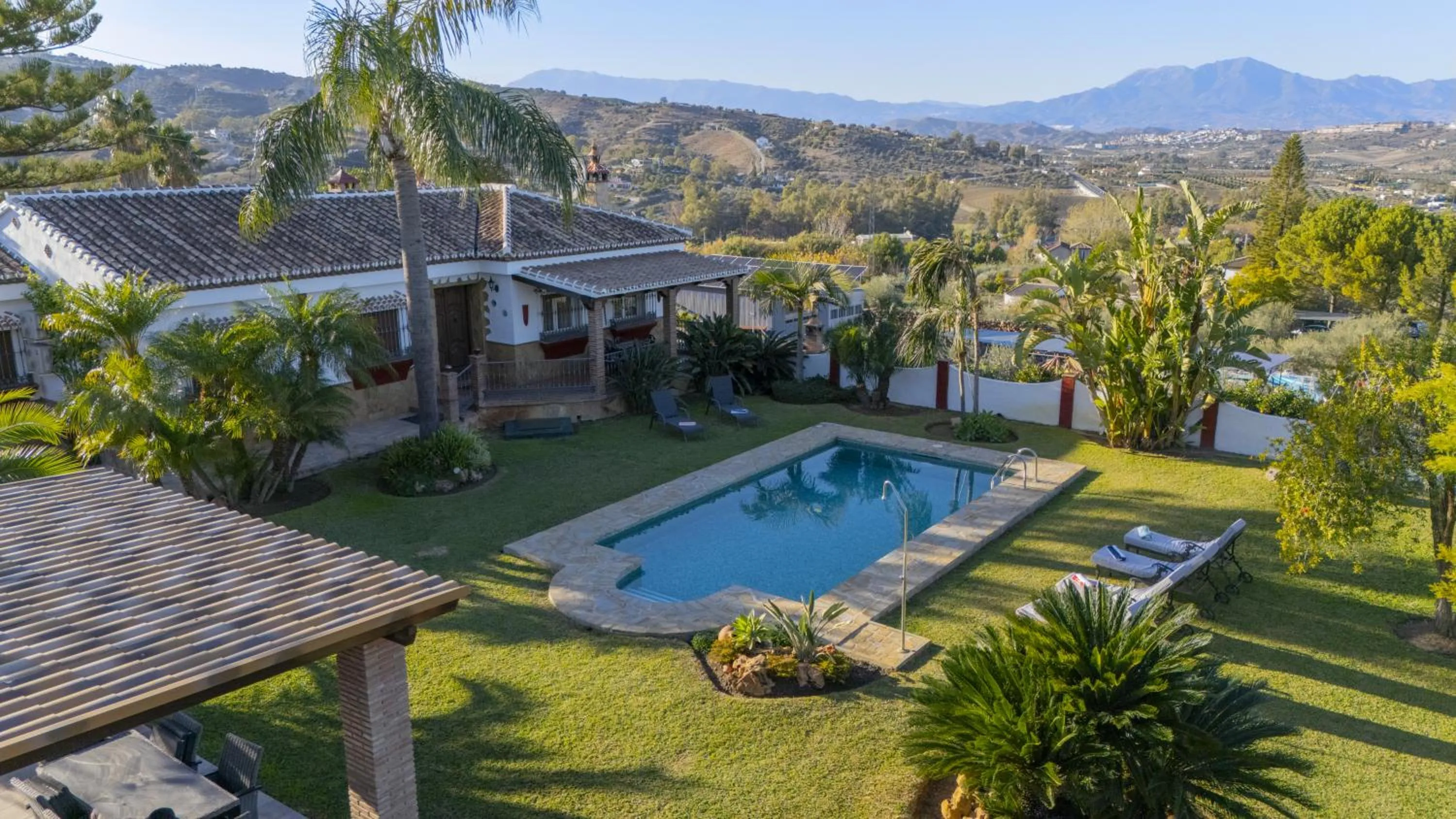 Property building in Villa La Cuesta