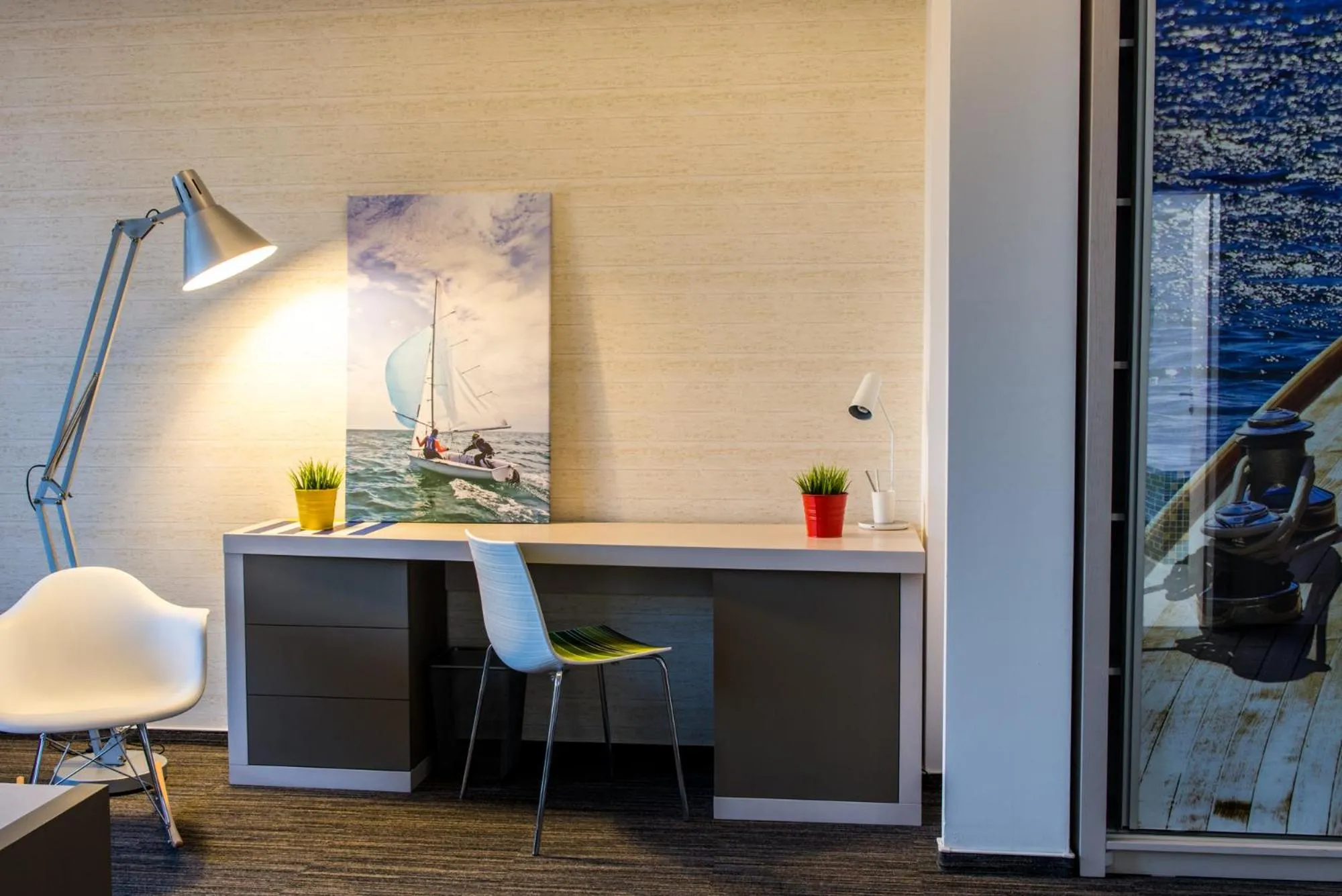 Decorative detail in Hotel On Plonge Junior