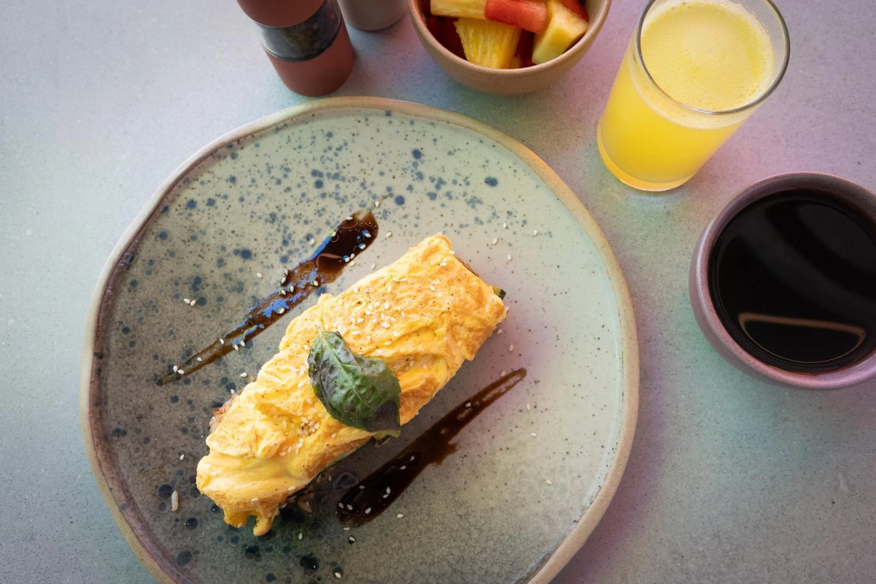 Restaurant/places to eat in Prixma Hotel