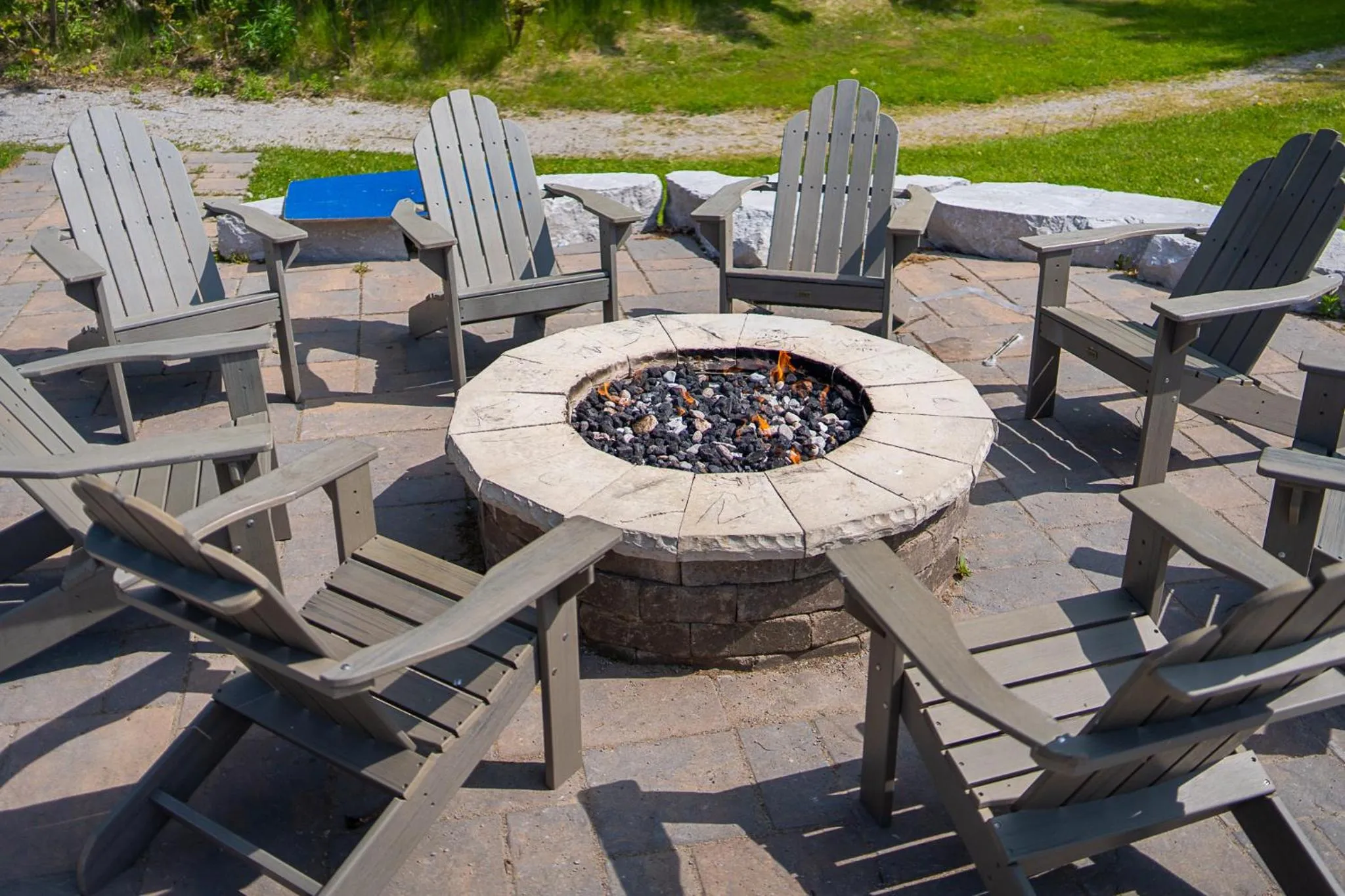 Day in Horseshoe Valley Suites - The Evergreen