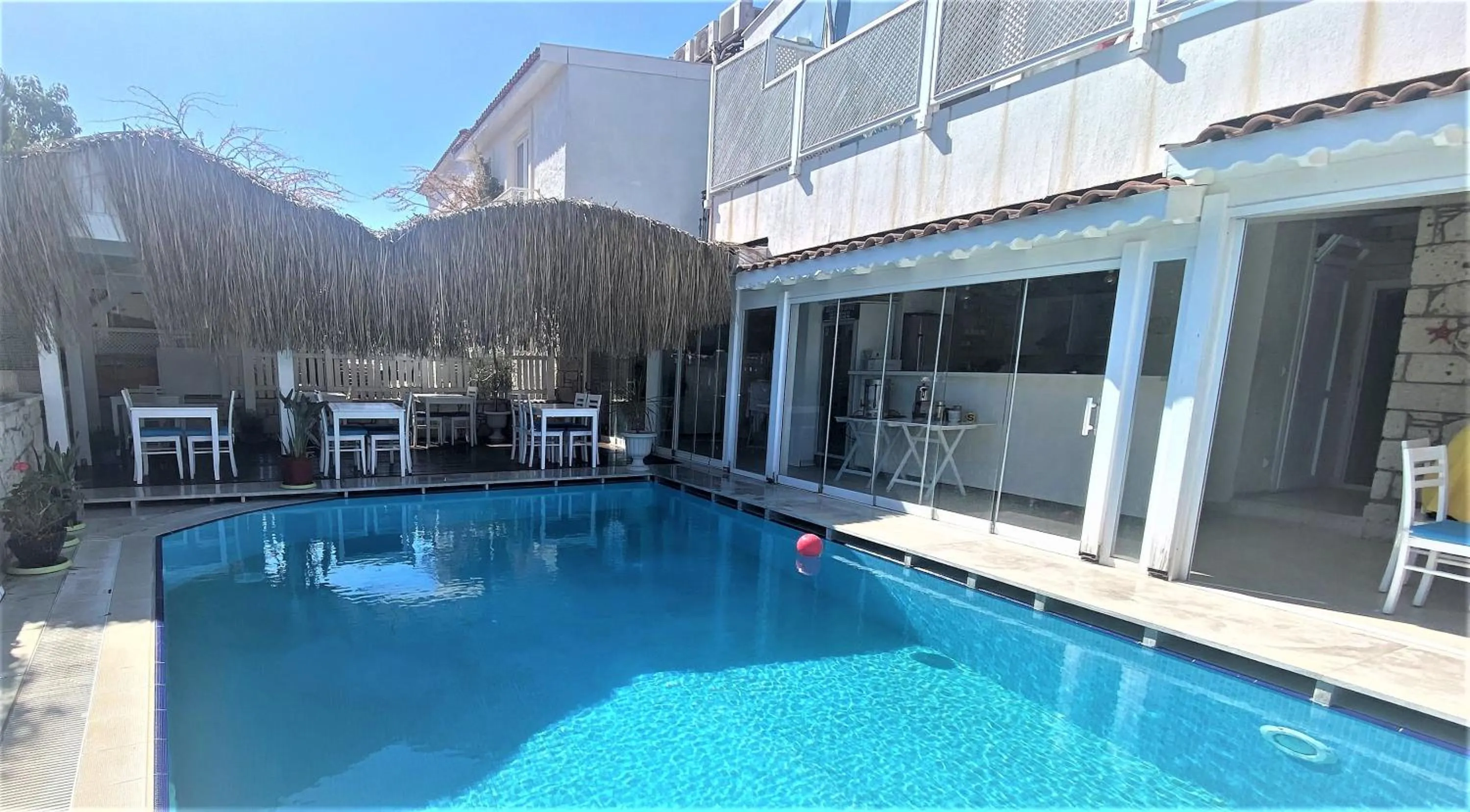 Swimming pool in Alacati Eldoris Butik Hotel