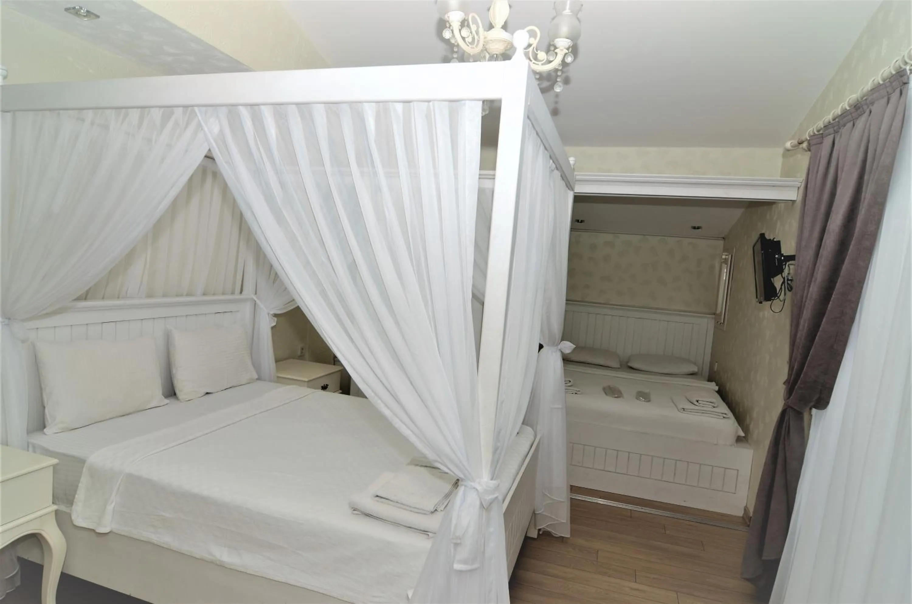 Bed in Alacati Eldoris Butik Hotel