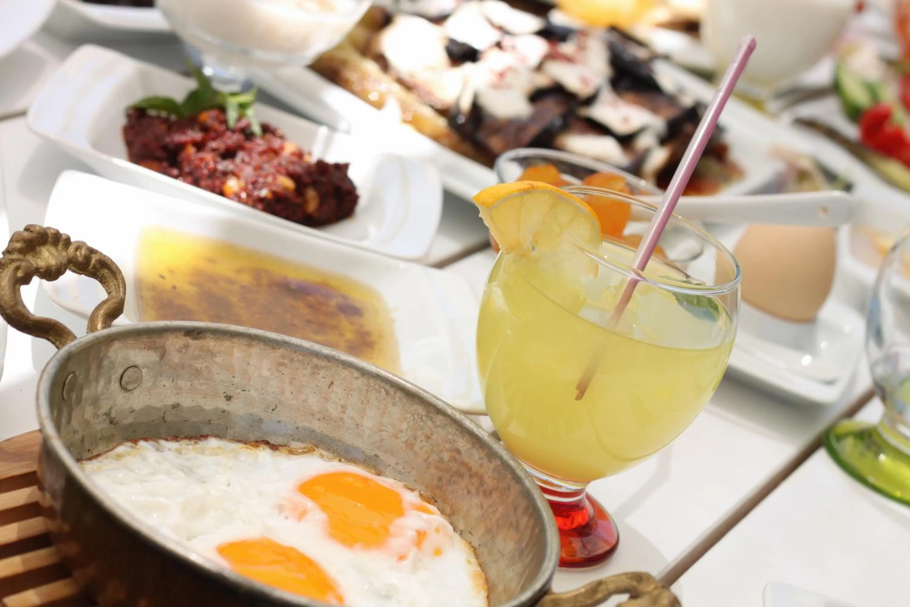 Food and drinks in Alacati Eldoris Butik Hotel