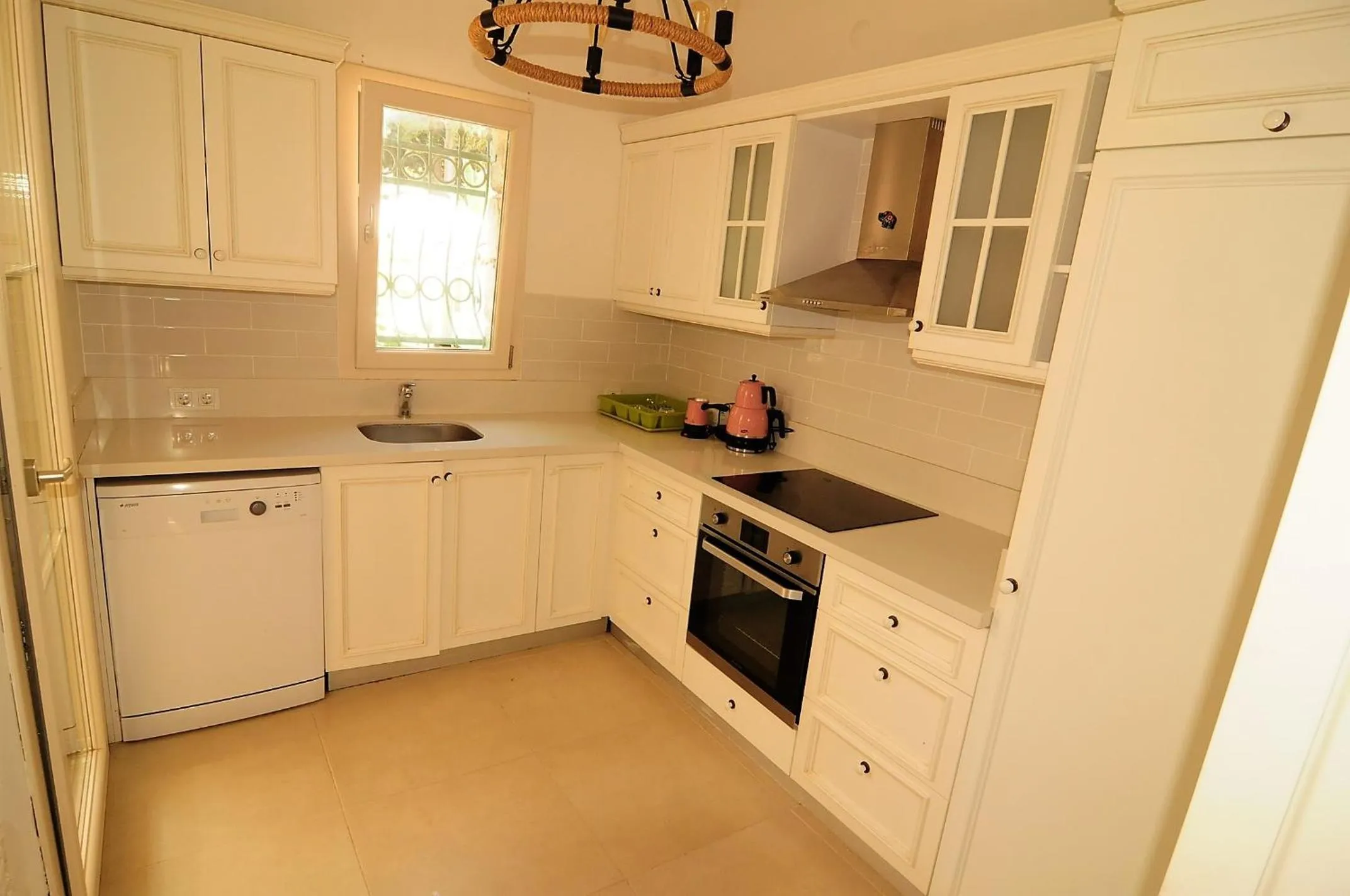 Family in Alacati Eldoris Butik Hotel