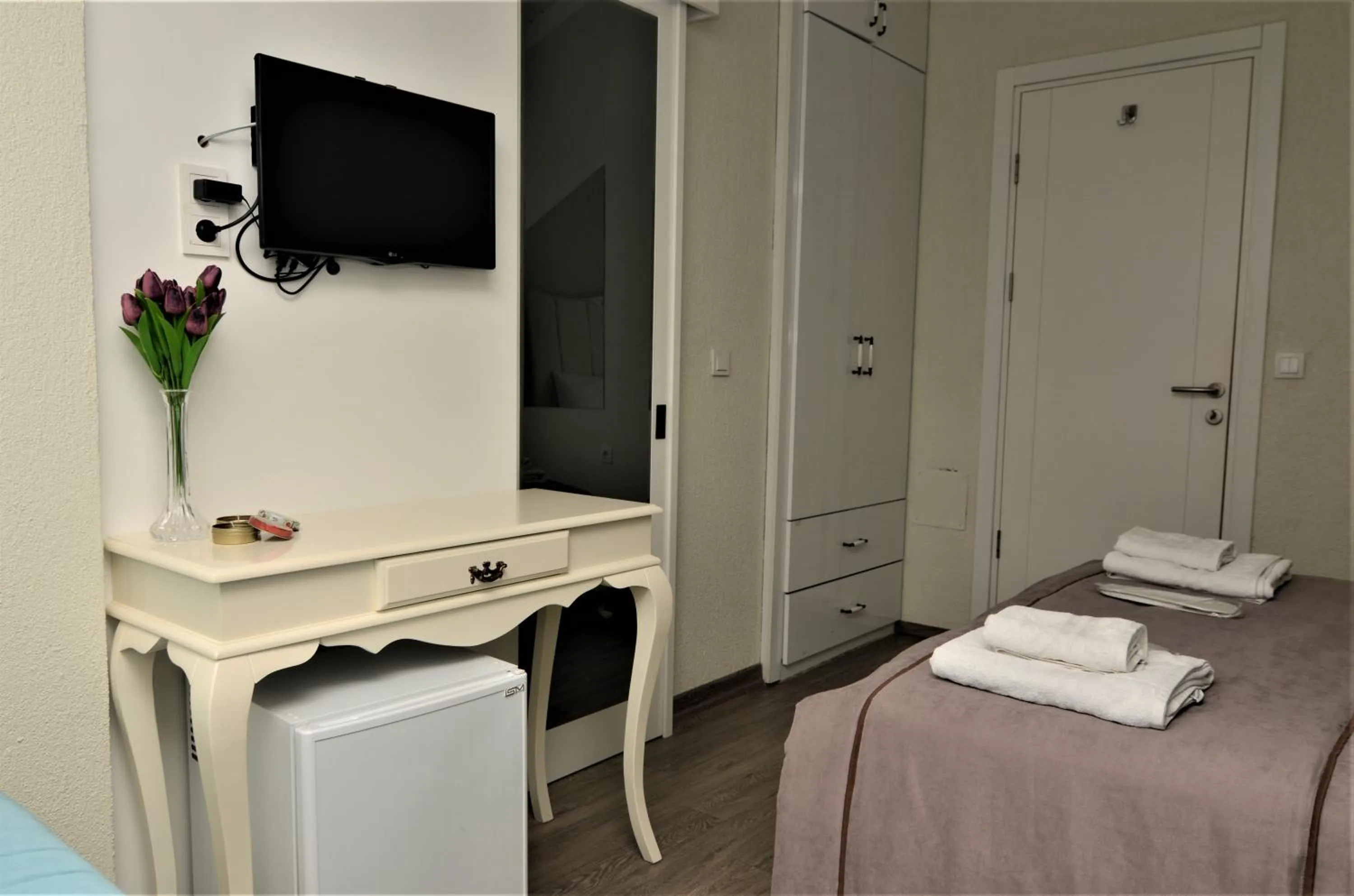 Bed in Alacati Eldoris Butik Hotel