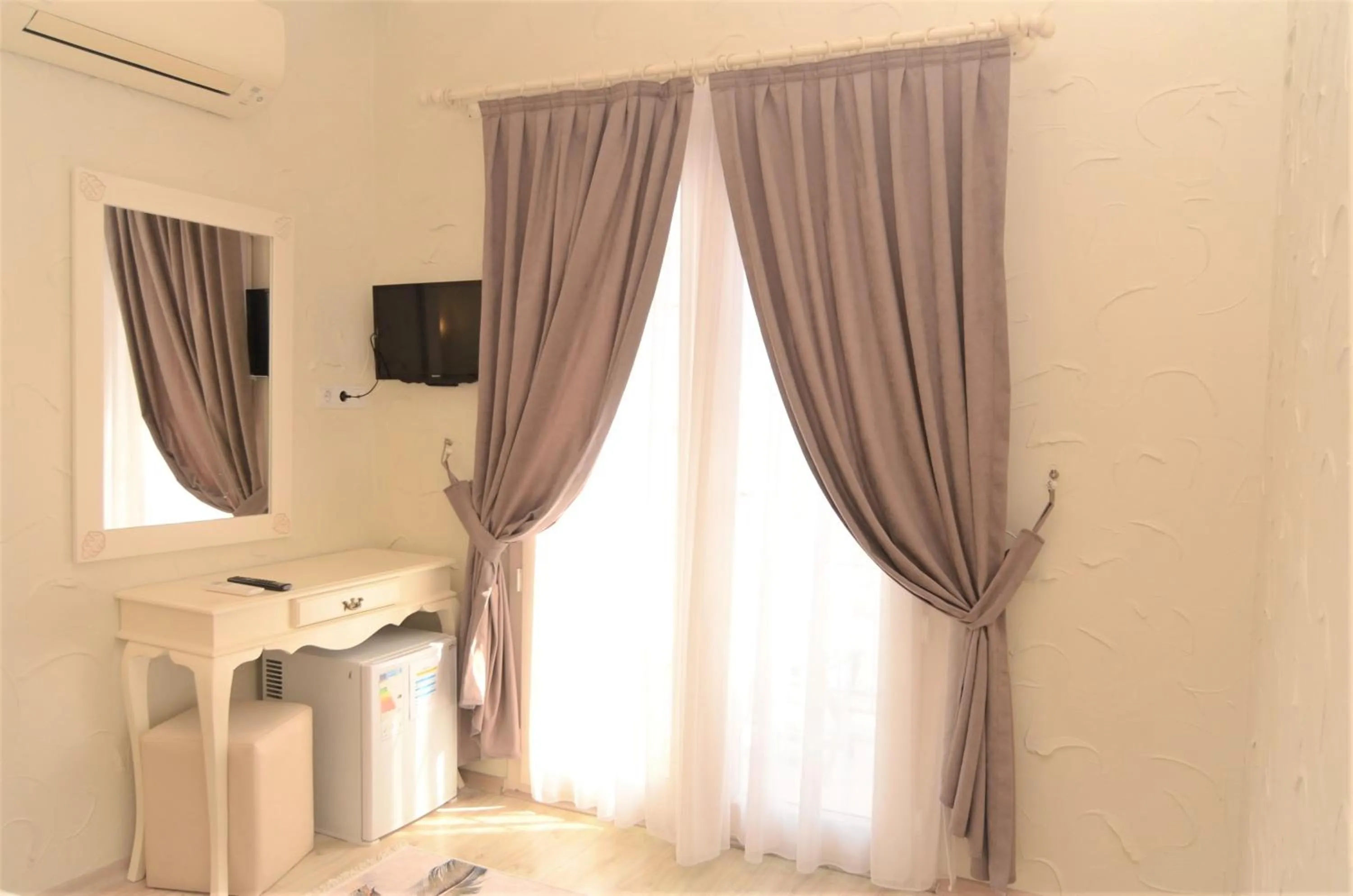 Alacati Eldoris Butik Hotel