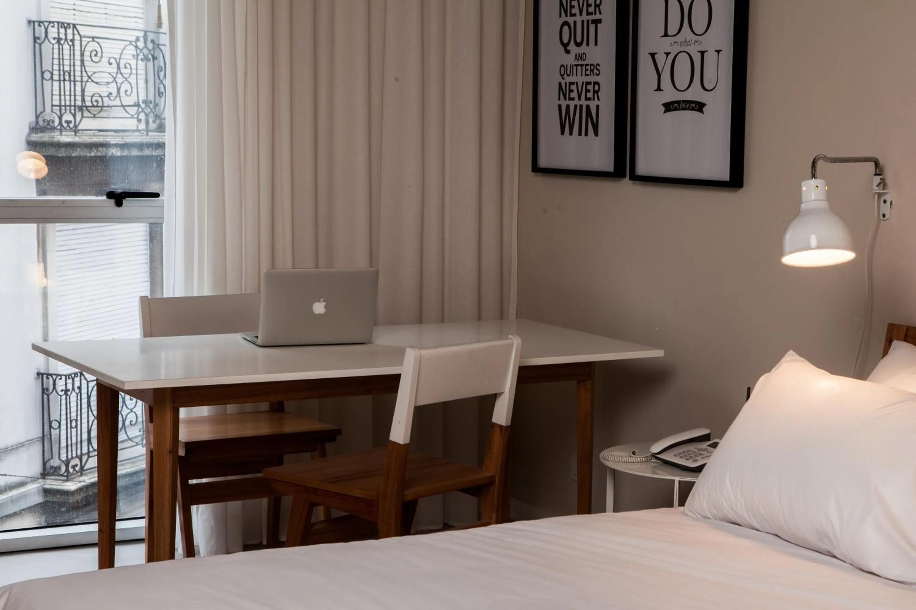 Bed in Babel Studios