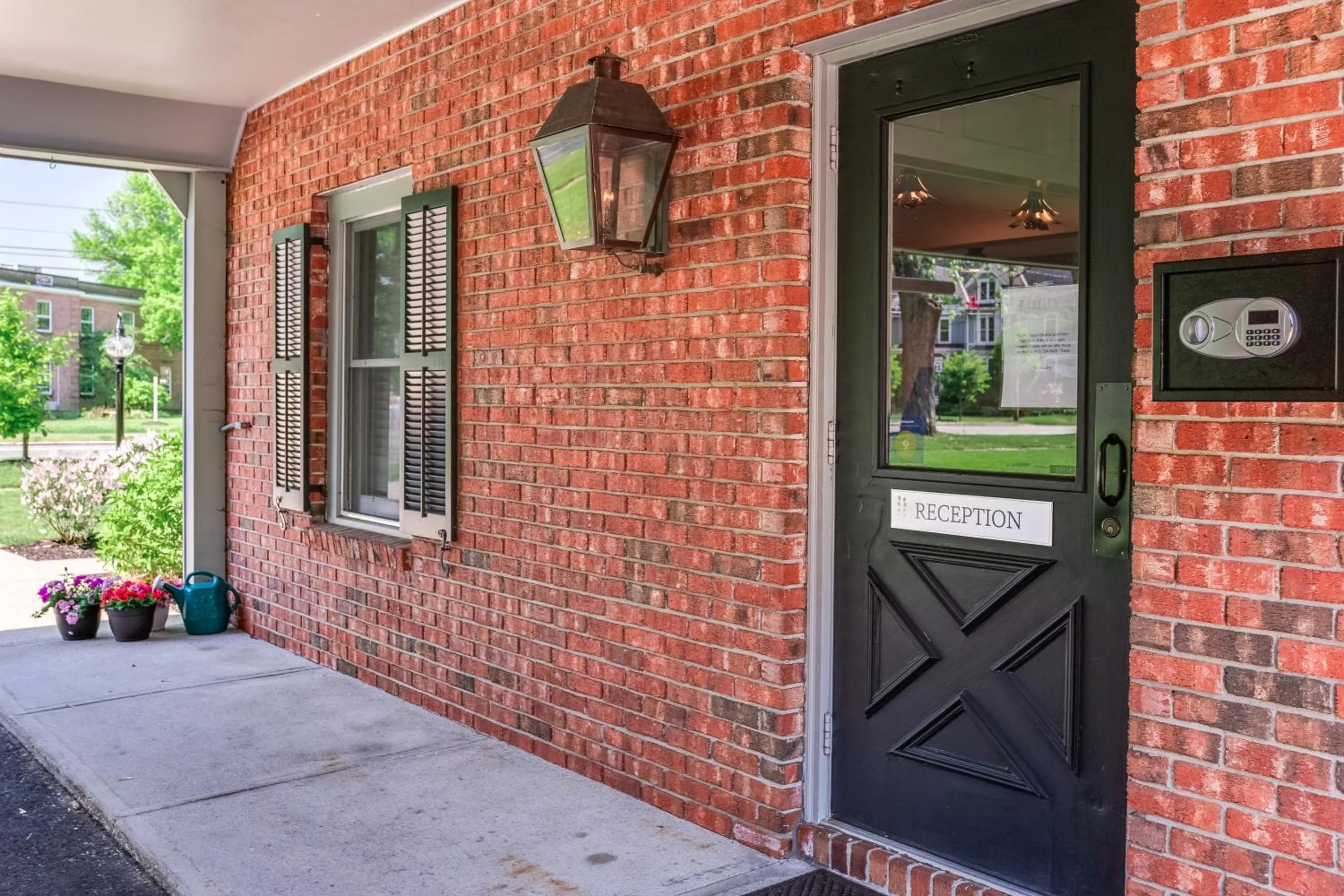 Facade/entrance in The Ellery