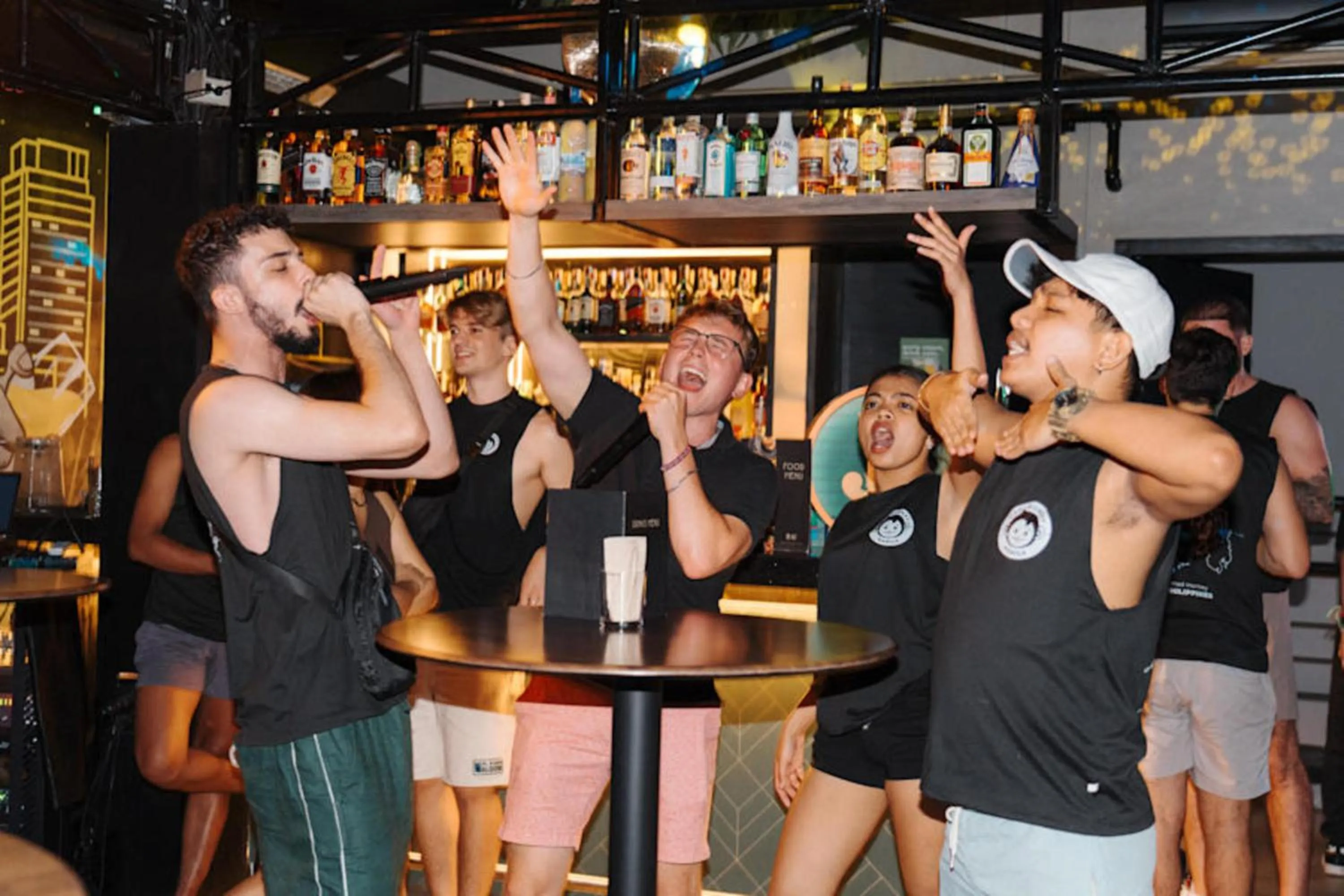 Lounge or bar in Mad Monkey Manila