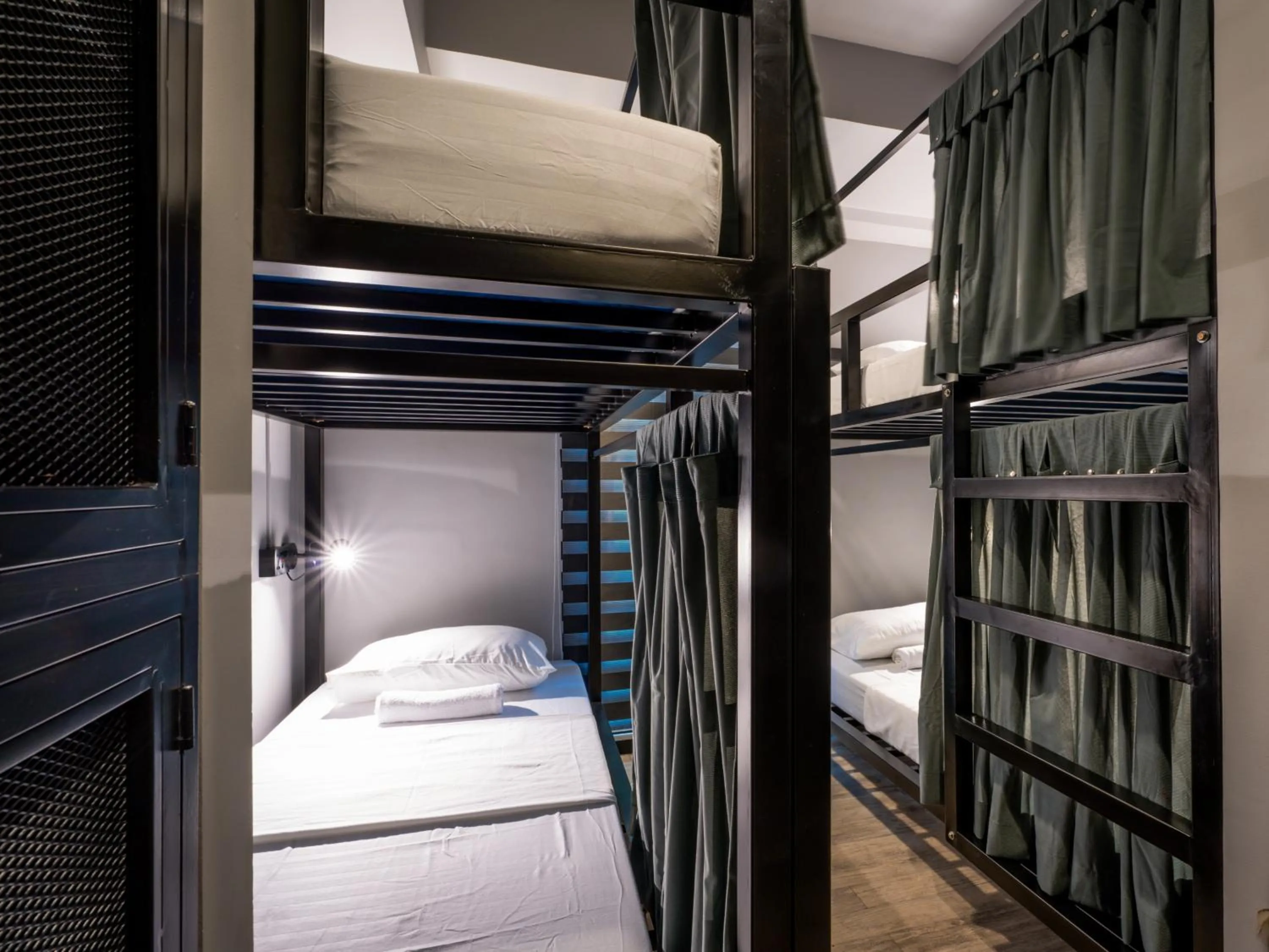 Bed in Mad Monkey Manila