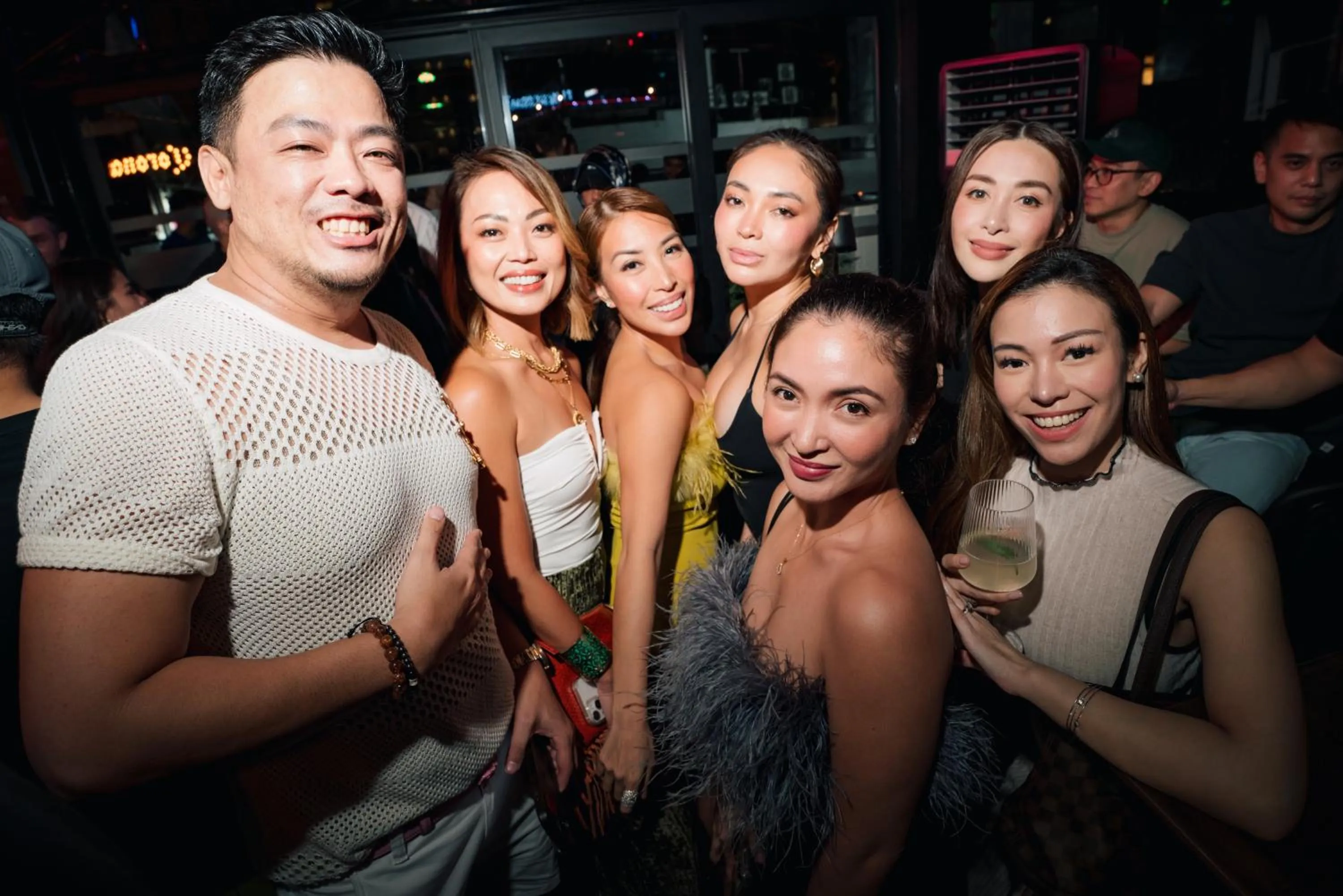 Lounge or bar in Mad Monkey Manila