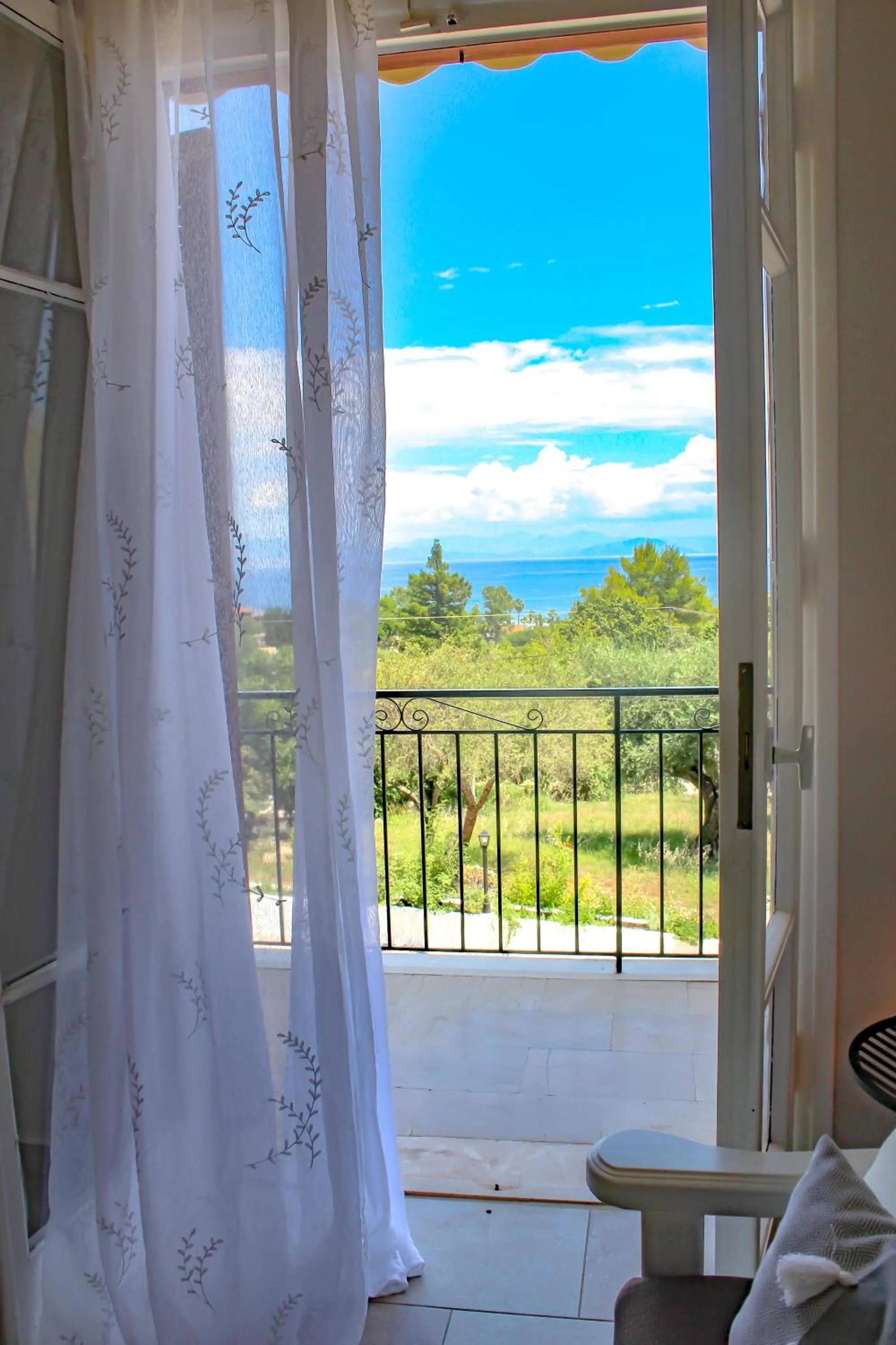 Balcony/Terrace in Braziliana Apartments Corfu
