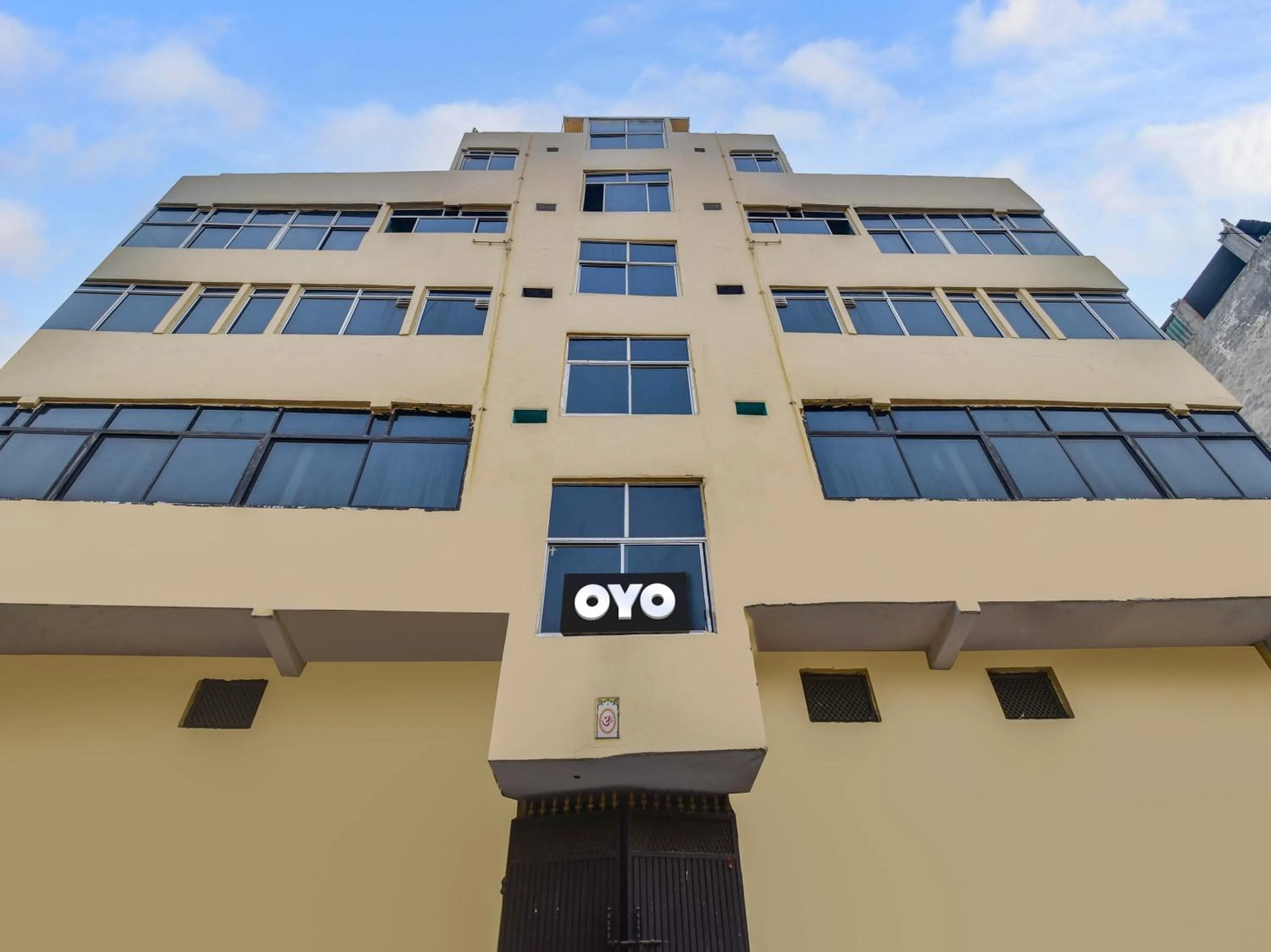 Facade/entrance in Hotel O Dev Residency Inn