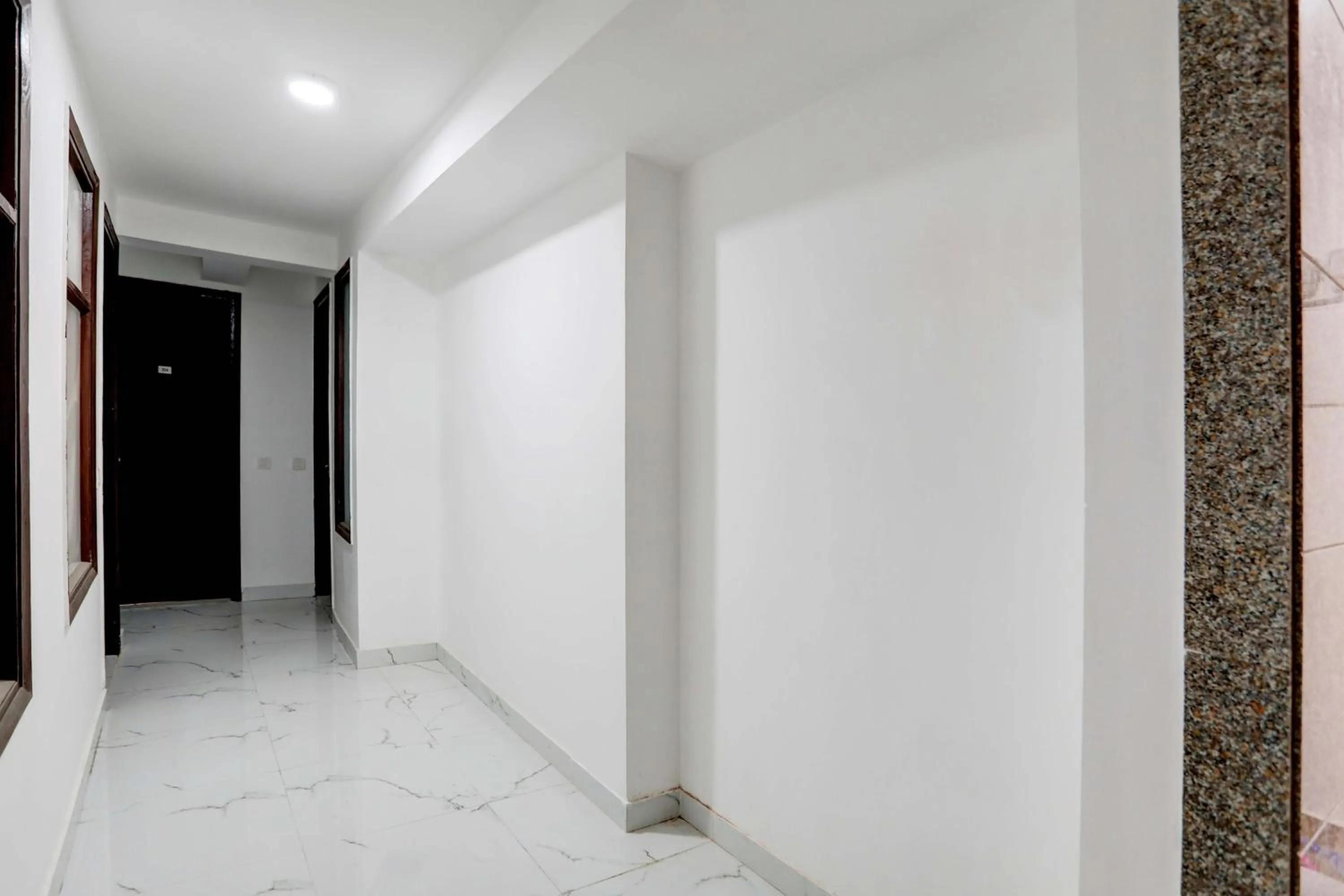 Lobby or reception in Super Collection O 24/7 Hotel