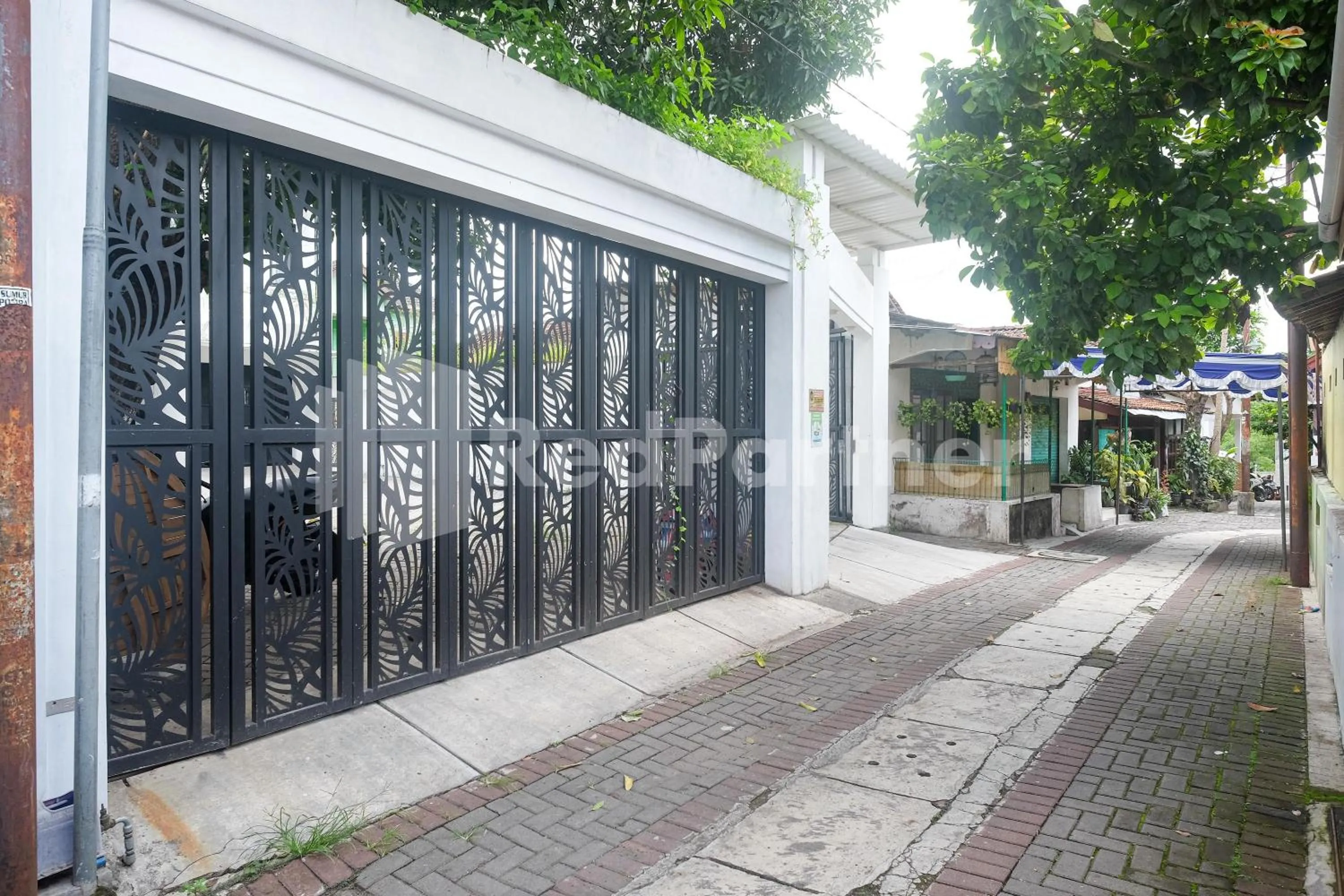 Property building in Rumah Daun Timoho Yogyakarta RedPartner