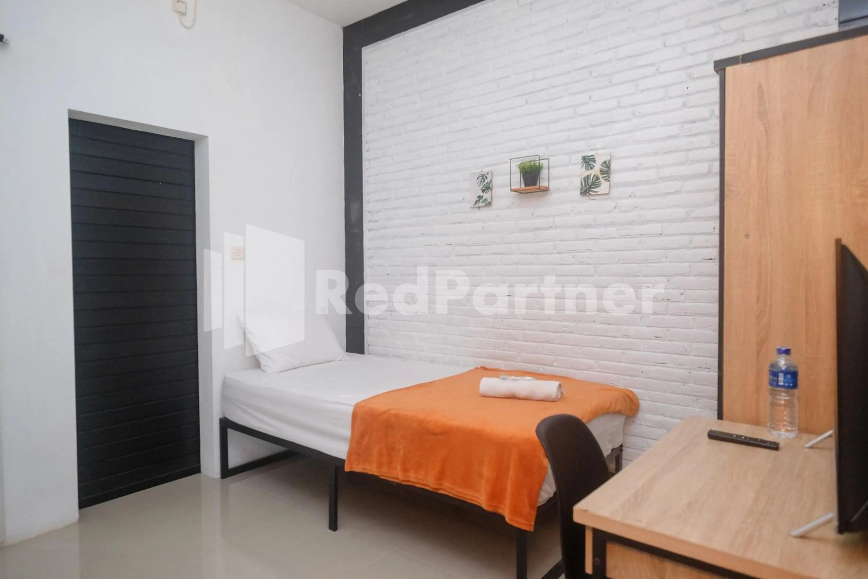 Bed in Rumah Daun Timoho Yogyakarta RedPartner
