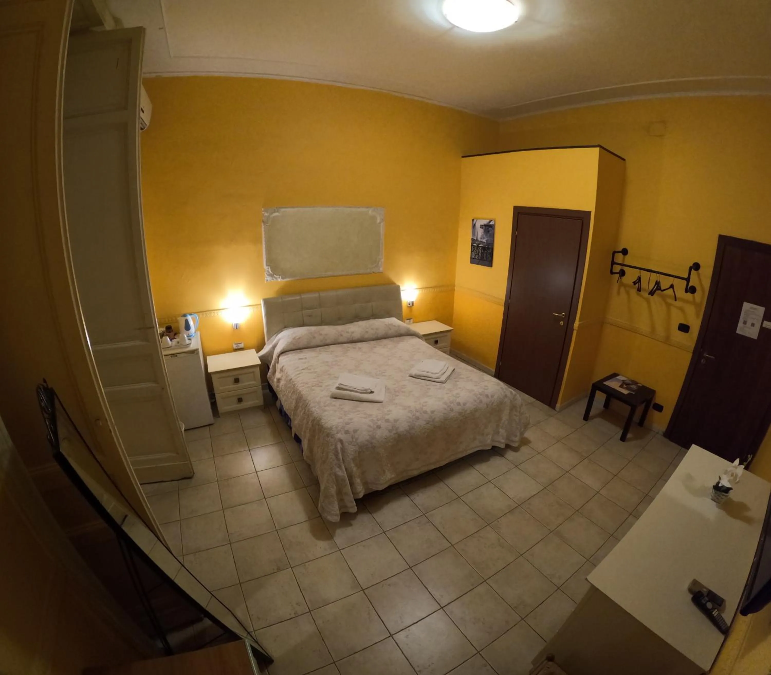 Bed in Hotel Gorizia