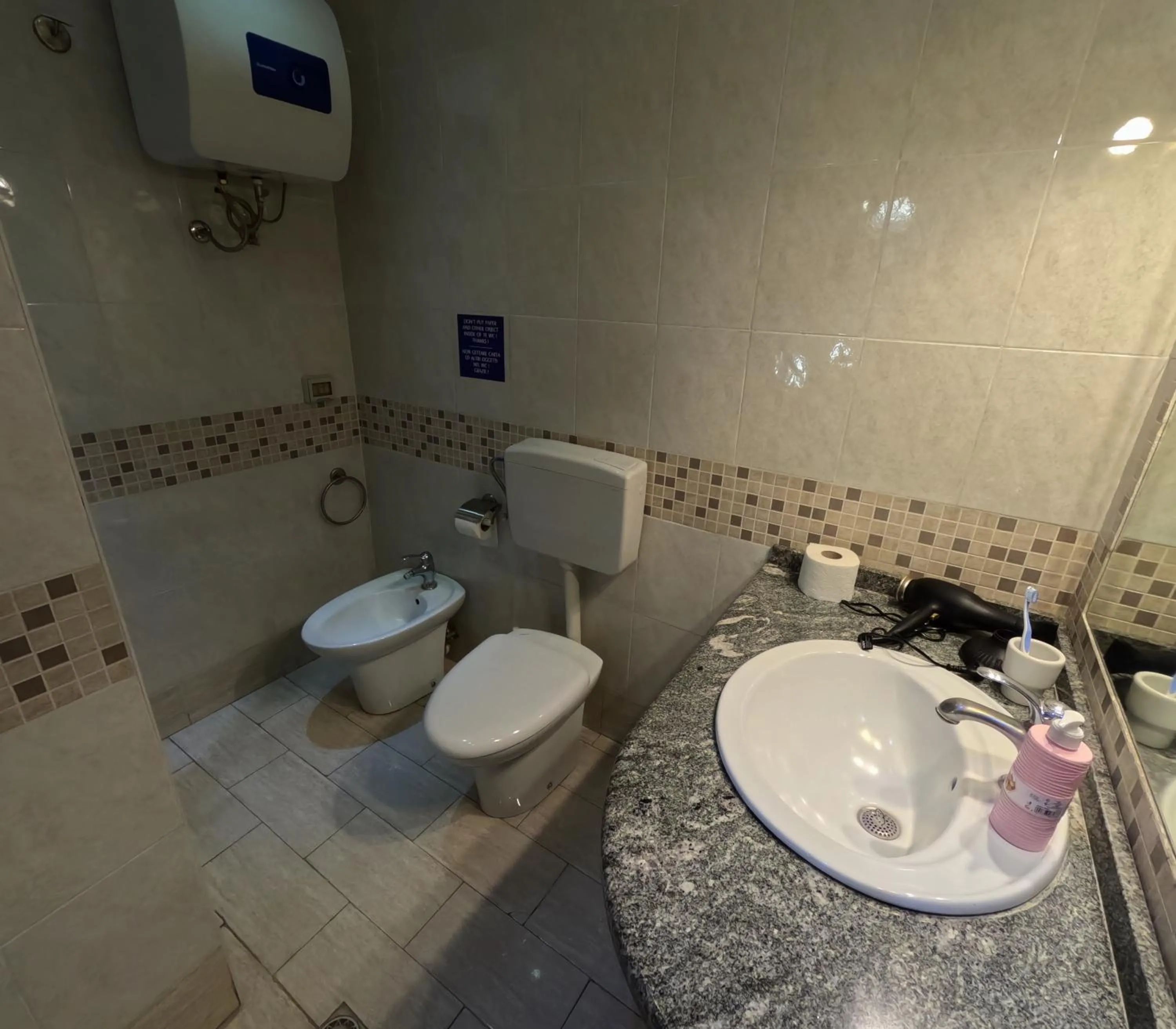 Bathroom in Hotel Gorizia