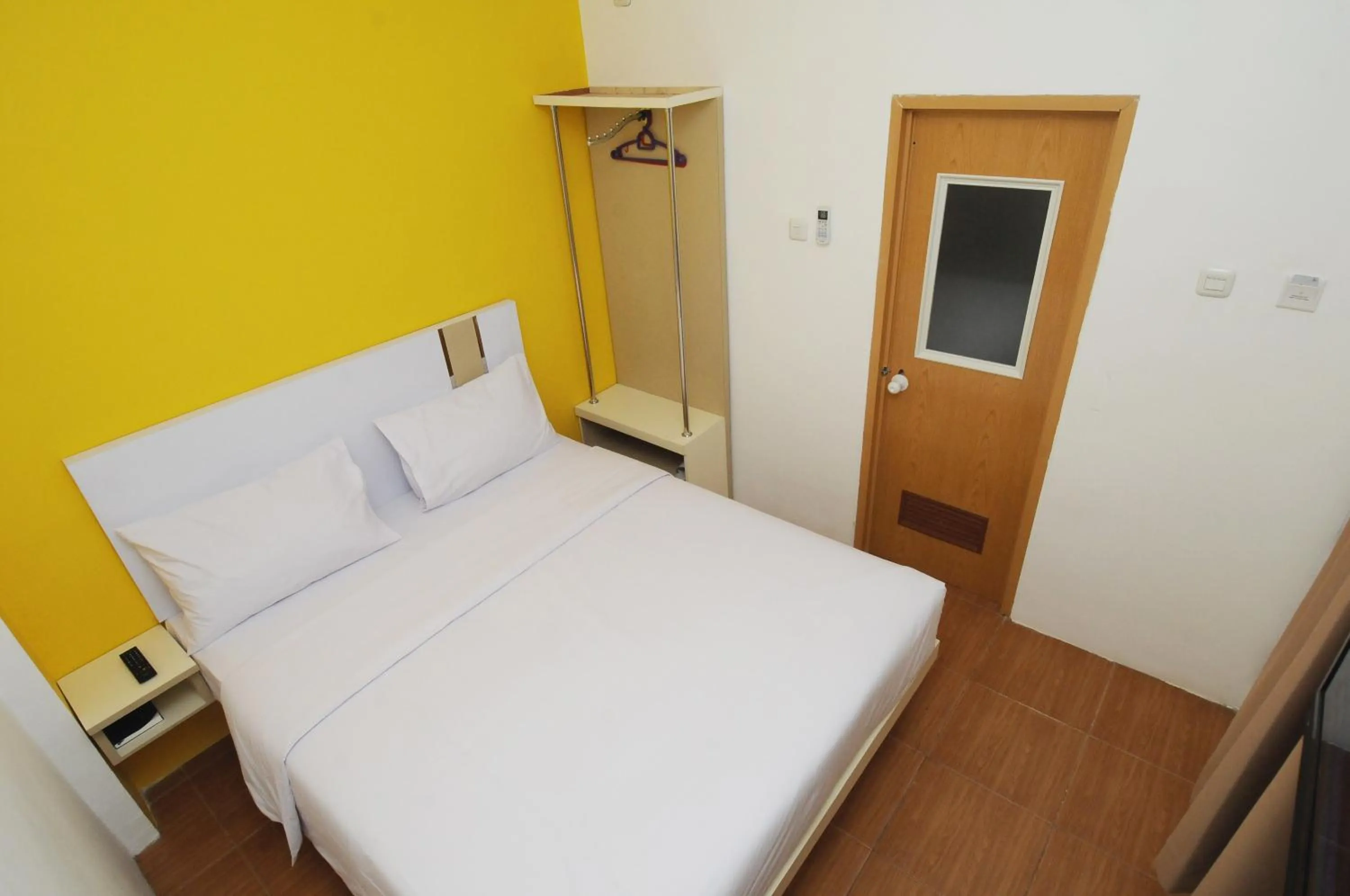 Bedroom, Bed in Ruma Ruma Hotel Kenten - Palembang