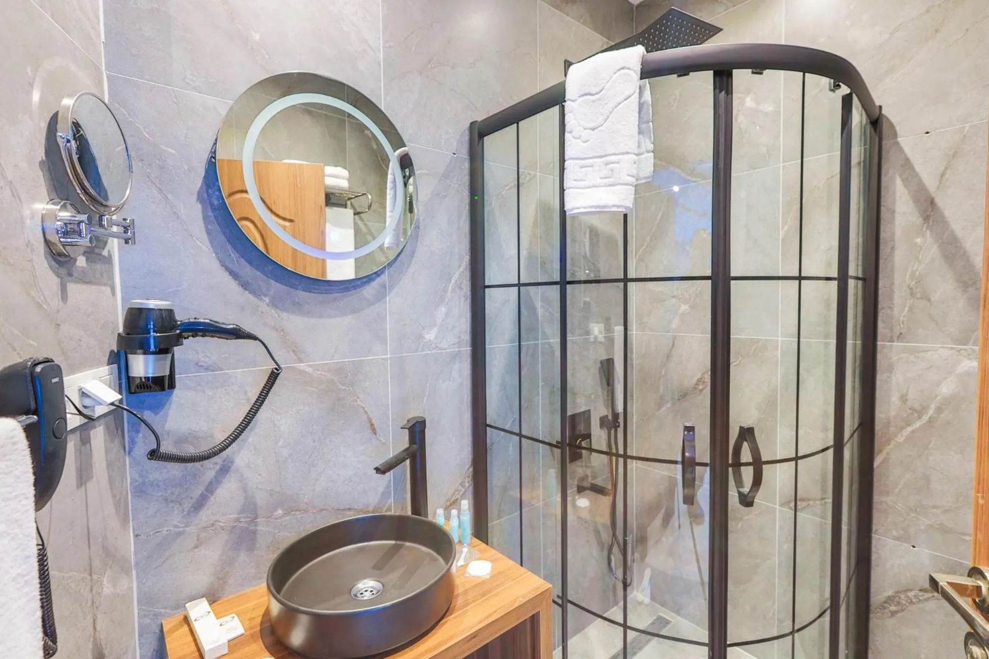 Bathroom in Silver Inn Spa