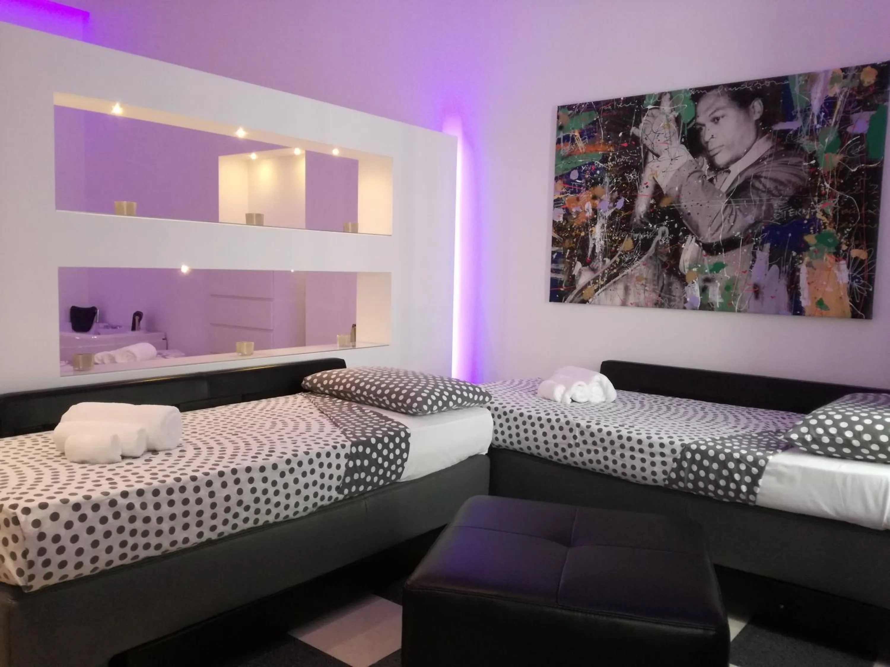 Photo of the whole room, Bed in La Bella Trani - Suites and B&B