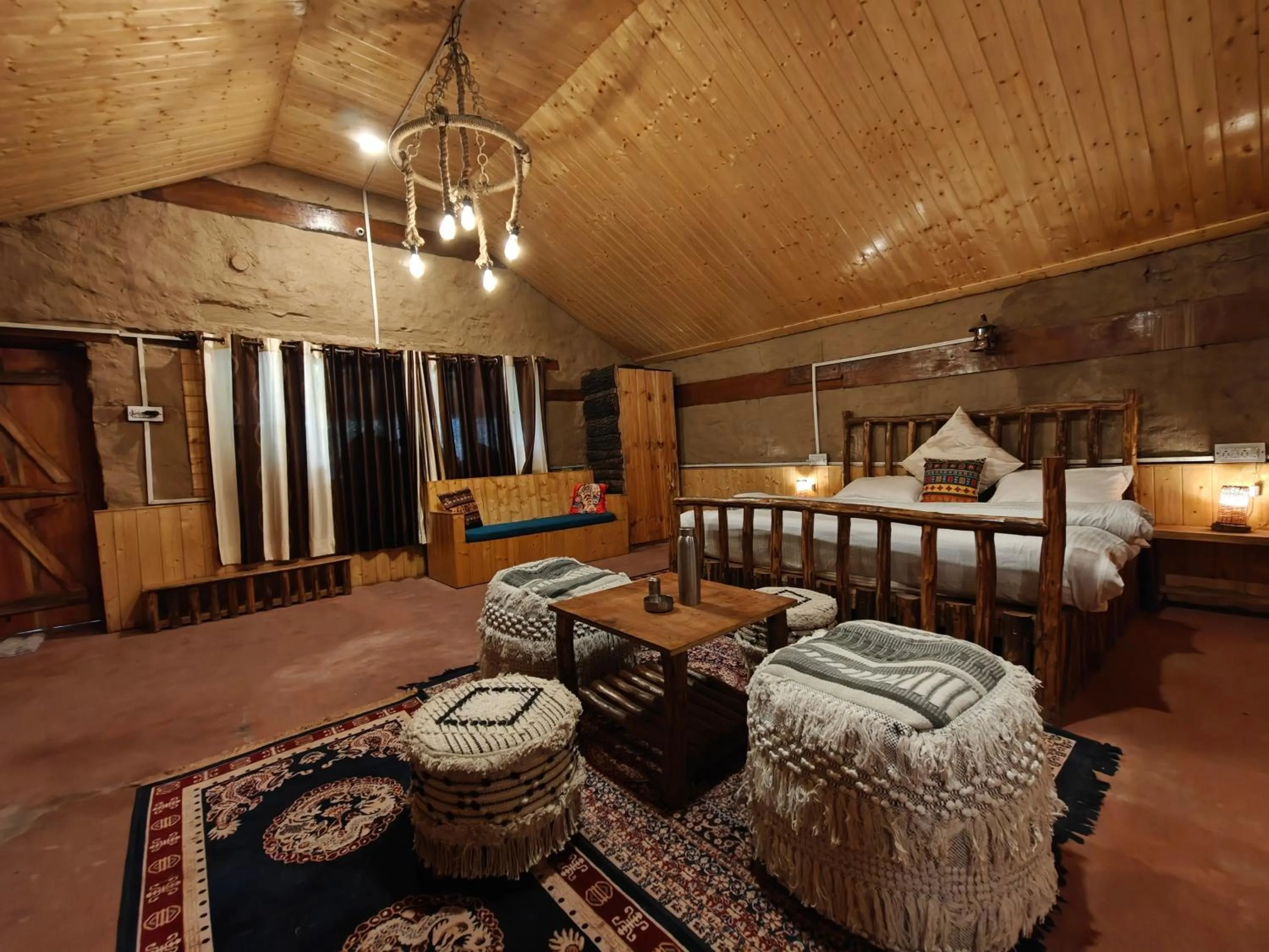 Bed in Upepo - The Sky Village