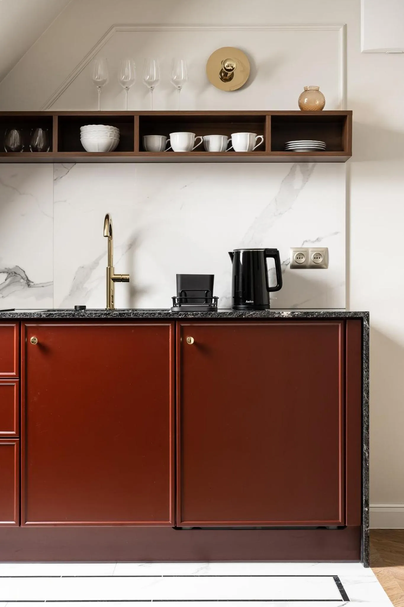 Coffee/tea facilities in Renesans Residence Zakopane