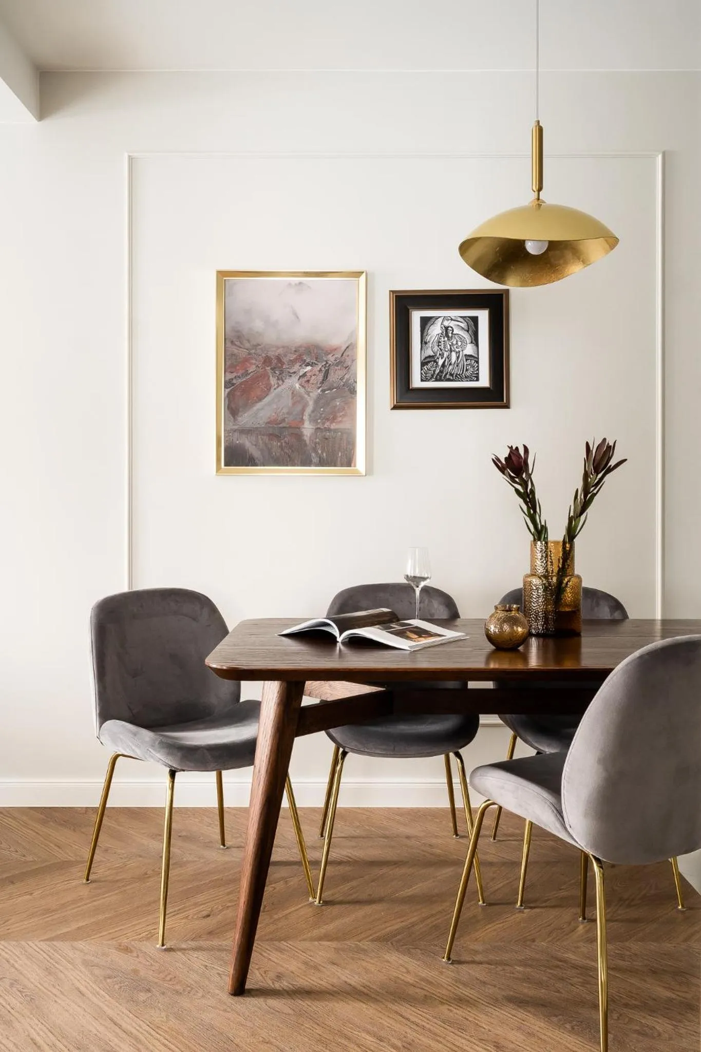 Dining area in Renesans Residence Zakopane