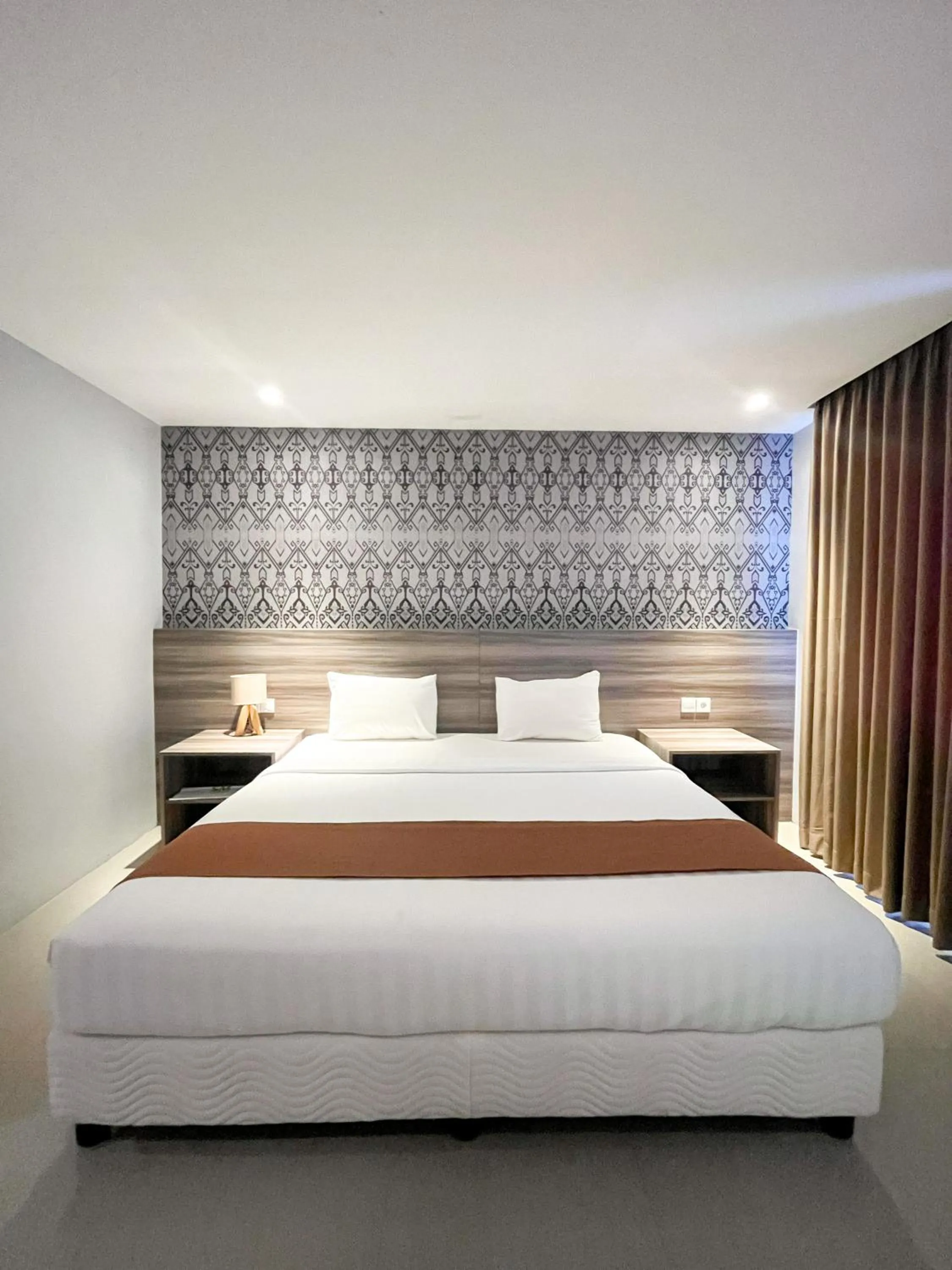 Bed in SM Tower Hotel and Convention Berau