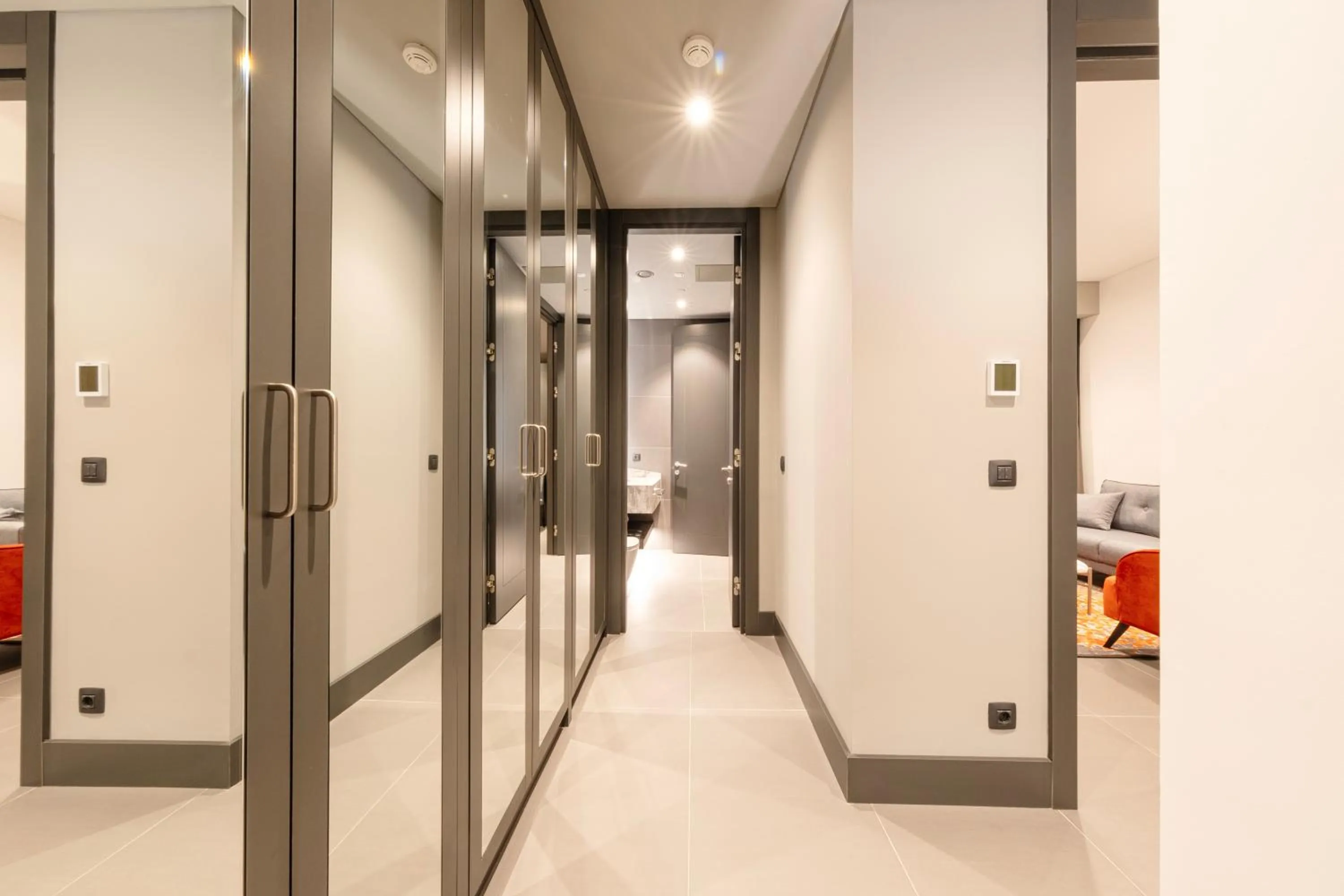 wardrobe in Bomonti Arjaan by Rotana