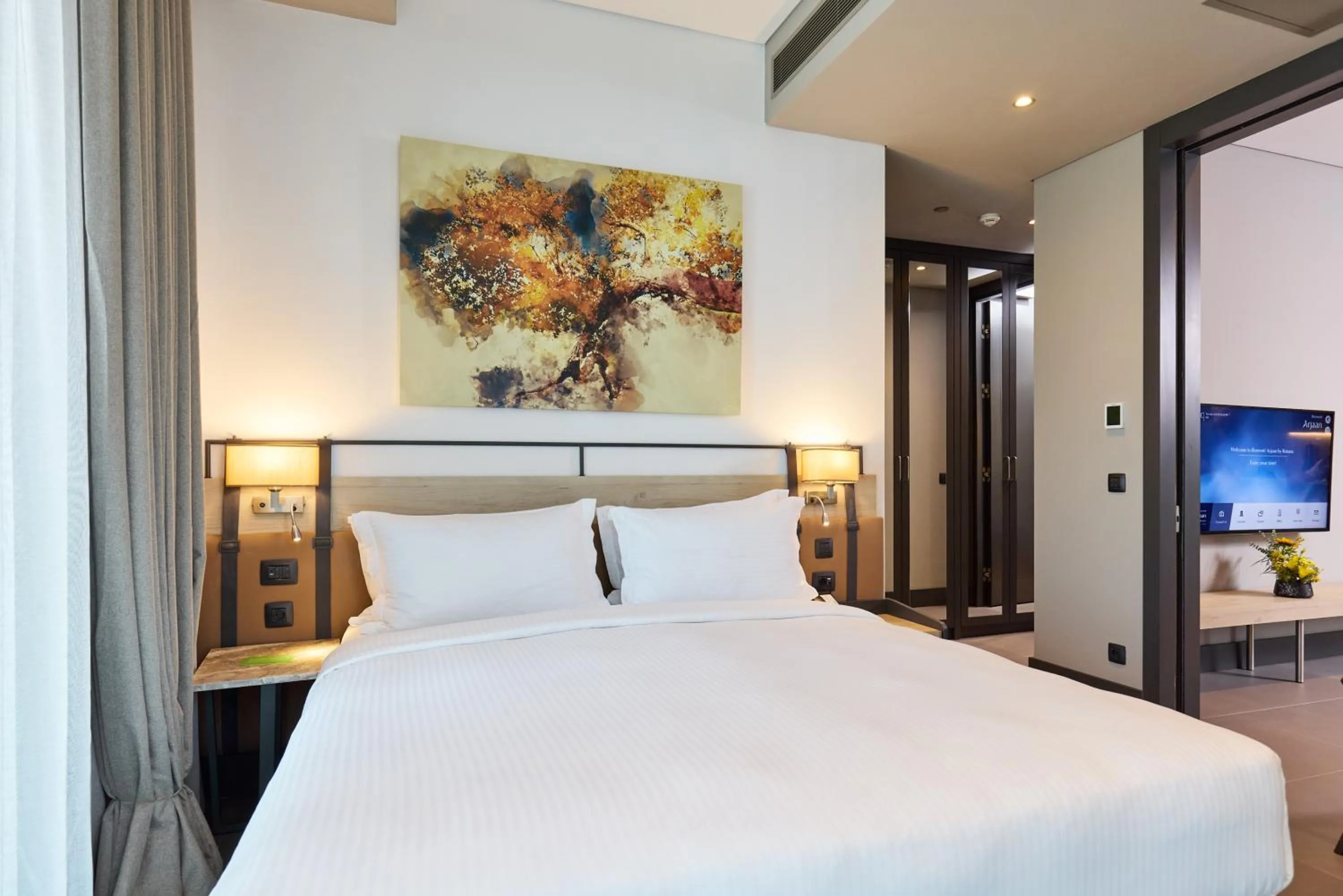 Bedroom, Bed in Bomonti Arjaan by Rotana